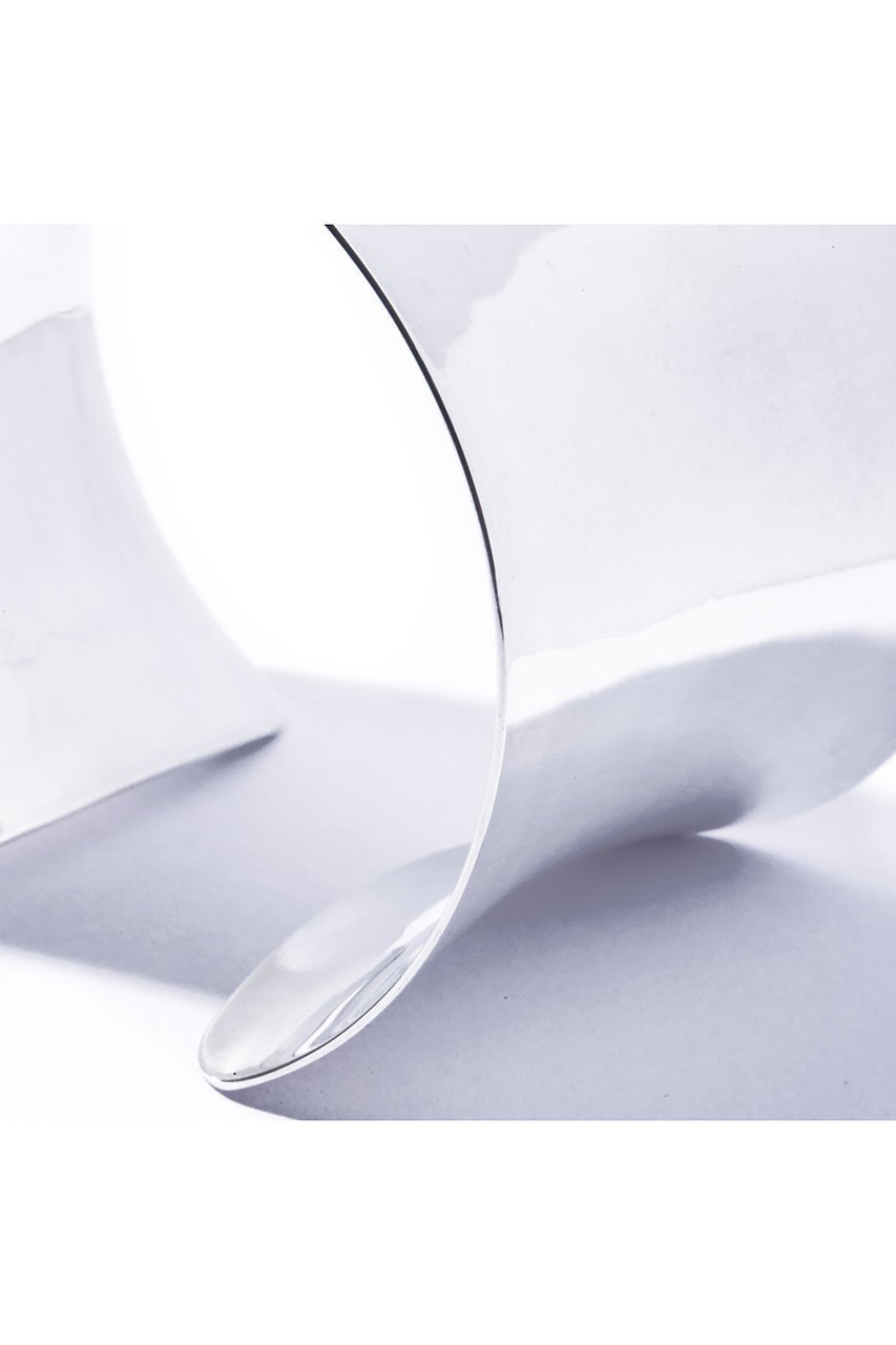 【クイップ クエイント/quip queint】のwrap tall バングル 人気、トレンドファッション・服の通販 founy(ファニー) 　ファッション　Fashion　レディースファッション　Fashion for Women　ジュエリー　Jewelry　チェーン＆カフブレスレット　Cuff & Chain Bracelets　バングル・カフブレスレット　Bangles & Cuff Bracelets　2026年　2026　なめらか　Smooth, Silky Texture　シルバー　Silver, Metallic Silver　バングル　Bangle, Bracelet　フォルム　Silhouette, Form　モダン　Modern, Contemporary　モノトーン　Monotone, Black and White　夏　Summer　春　Spring　S/S・春夏　SS, Spring/Summer, Warm Season　other-4|ID: prp329100004864990 ipo3291000000036210714