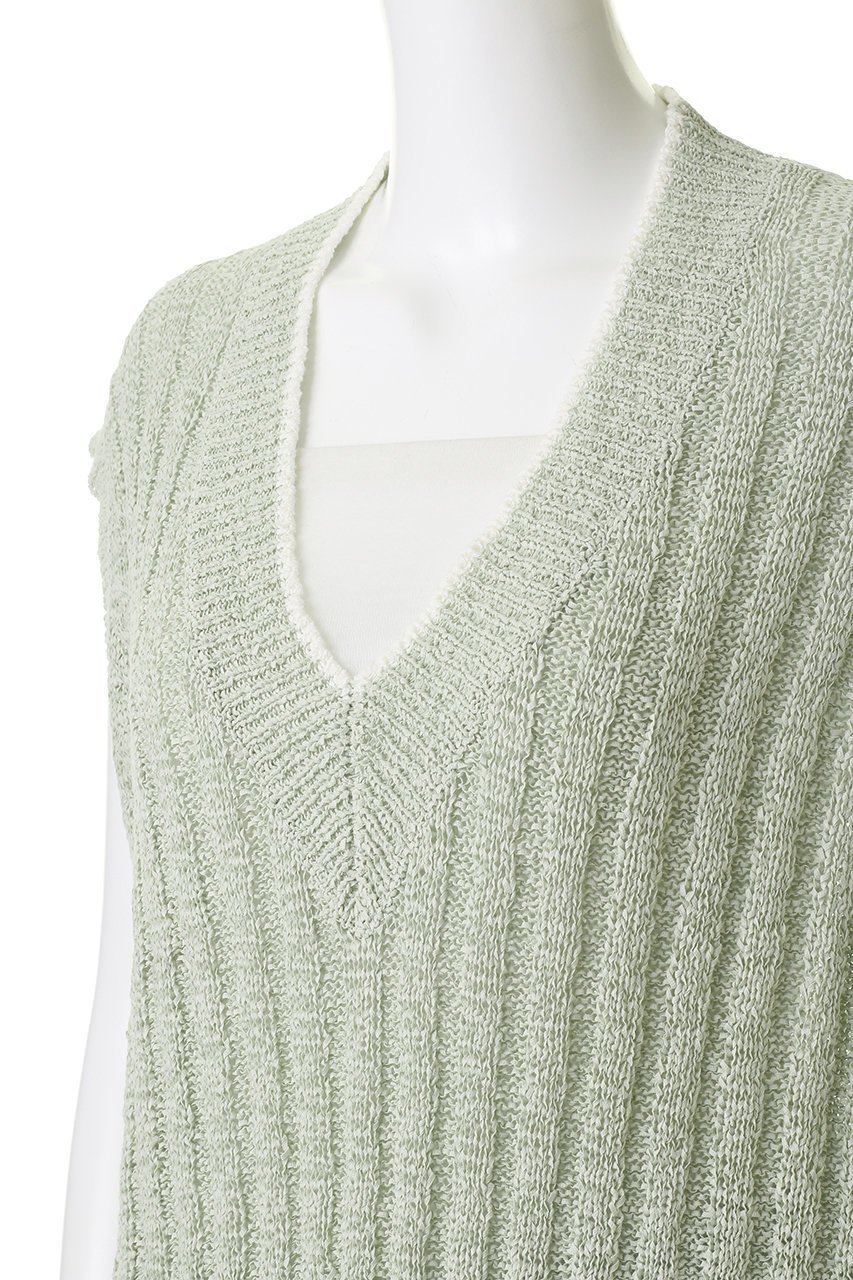 【エブール/ebure】の【3/6 0:00販売開始】ナチュラルテープニット Vネックリブニットベスト 人気、トレンドファッション・服の通販 founy(ファニー) 　ファッション　Fashion　レディースファッション　Fashion for Women　トップス・カットソー　Cut & Sew Tops　ニット　Knit Tops & Sweaters　ベスト&ジレ / 重ね着スタイル　Vests & Gilets　カジュアルプルオーバー・ニットトップス　Pullovers & Knit Tops / Casual Pullovers　Vネックトップス　V-Neck Tops / V-Cut Neckline Shirts　イタリア　Italy　インナー　Innerwear　スリット　Slit, Slit Detail　エレガント 上品　Elegant　other-5|ID: prp329100004865026 ipo3291000000036210946