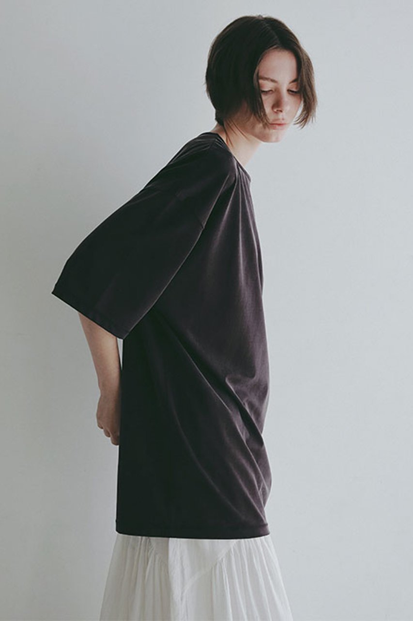 【エトレトウキョウ/ETRE TOKYO】のキュプラジャージオーバーサイズTee 人気、トレンドファッション・服の通販 founy(ファニー) 　ファッション　Fashion　レディースファッション　Fashion for Women　トップス・カットソー　Cut & Sew Tops　シャツ・ブラウス・オフィスカジュアル　Elegant Blouses & Button-Ups　ロングTシャツ・Tシャツ　Longline T-Shirts & Tees　カットソー・ベーシックTシャツ　Cut-and-Sewn Tops / Stretch Tees & Basics　カットソー　Cut and Sewn Top　キュプラ　Cupro, Eco Fabric　ショルダー　Shoulder, Shoulder Strap　ショート　Short, Short Length　シンプル　Simple, Minimal　スリーブ　Sleeve, Long Sleeve / Short Sleeve　ドロップ　Drop Shoulder, Dropped Style　バランス　Balance, Style Balance　フォルム　Silhouette, Form　リラックス　Relax, Relaxed Fit　ヴィンテージ　Vintage Style　エレガント 上品　Elegant　新作・新入荷　New Arrivals / New In　other-2|ID: prp329100004865050 ipo3291000000036211113