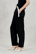 【オブリオ/AUBRIOT】のリッチドライトリコチンテーパードパンツ ネイビー|ID: prp329100004865148 ipo3291000000036211781