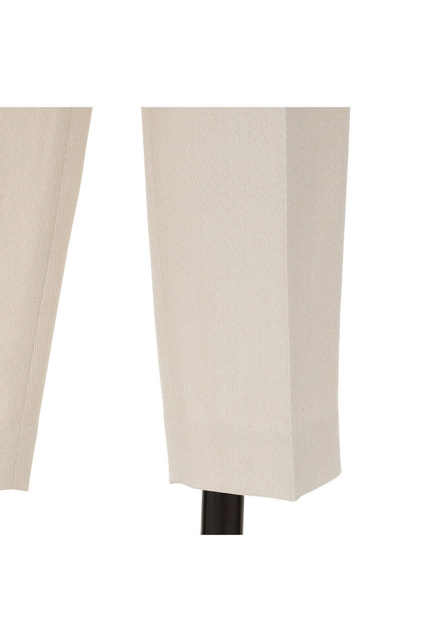 【オブリオ/AUBRIOT】のリッチドライトリコチンテーパードパンツ 人気、トレンドファッション・服の通販 founy(ファニー) 　ファッション　Fashion　レディースファッション　Fashion for Women　パンツ　Pants & Trousers　2026年　2026　とろみ　Fluid, Flowy Fabric　なめらか　Smooth, Silky Texture　イタリア　Italy　ドレープ　Drape, Draping Fabric　フォルム　Silhouette, Form　プリーツ　Pleats, Pleated　ボトム　Bottoms, Lower Wear　ラグジュアリー　Luxury, Elegant　夏　Summer　春　Spring　S/S・春夏　SS, Spring/Summer, Warm Season　other-8|ID: prp329100004865148 ipo3291000000036211799