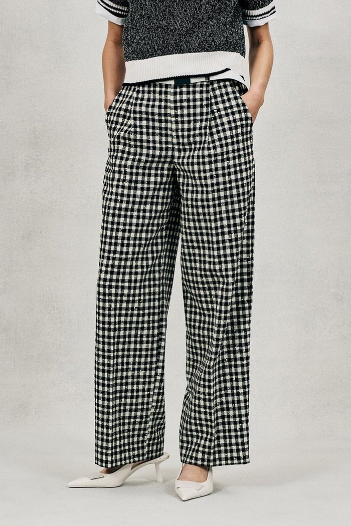 【オブリオ/AUBRIOT】のネップツイードギンガムワイドパンツ インテリア・キッズ・メンズ・レディースファッション・服の通販 founy(ファニー) https://founy.com/ ファッション Fashion レディースファッション Fashion for Women パンツ Pants & Trousers 2026年 2026 イタリア Italy ギンガム Gingham, Gingham Fabric チェック Check, Plaid, Tartan ツイード／ツィード Choker, Choker Necklace ネップ Nepp, Slub Yarn フィット Fit, Slim Fit リラックス Relax, Relaxed Fit 夏 Summer 春 Spring S/S・春夏 SS, Spring/Summer, Warm Season |ID: prp329100004865150 ipo3291000000036211802