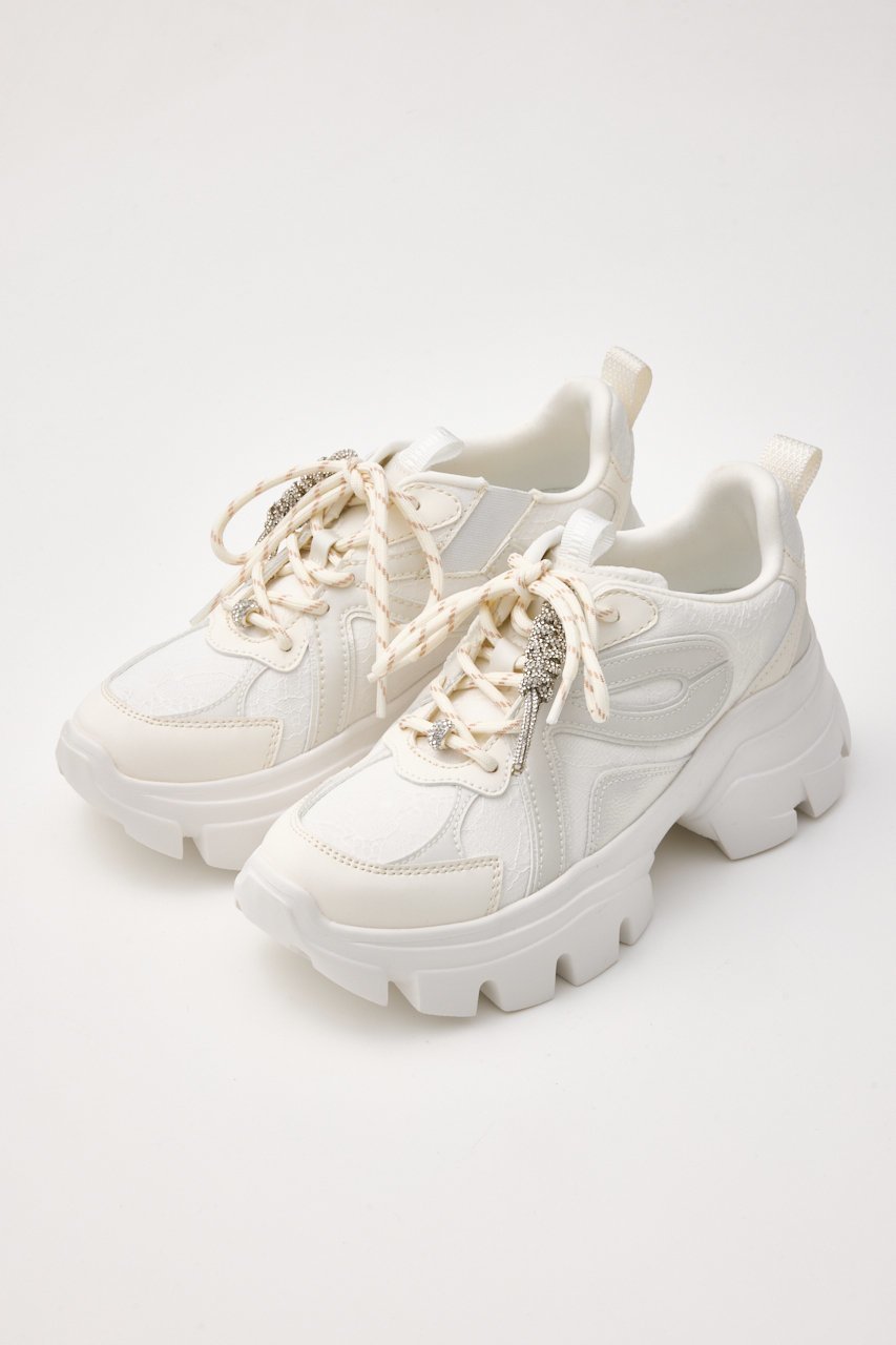 【スタッカート/STACCATO】のドルチェチャームレースコンビムスニーカー 人気、トレンドファッション・服の通販 founy(ファニー) ファッション Fashion レディースファッション Fashion for Women エレガント 上品 Elegant コンビ Combo, Combination Style スニーカー Sneakers, Trainers スポーティ Sporty, Casual Athletic スリッポン Slip-On, Loafer チャーム Charm, Pendant ツイスト Tweed, Tweed Fabric モチーフ Motif, Design Theme リボン Ribbon, Bow レース Lace, Lace Fabric 人気 Popular, Best Seller 再入荷 Restock / Back in Stock 定番 Standard, Basic Item other-1|ID: prp329100004865206 ipo3291000000036212170