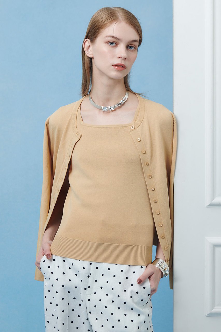 【アルアバイル/allureville】の【LOULOU WILLOUGHBY】スクエアタンク 人気、トレンドファッション・服の通販 founy(ファニー) 　ファッション　Fashion　レディースファッション　Fashion for Women　トップス・カットソー　Cut & Sew Tops　キャミソール&ノースリーブ　Camisoles & Sleeveless Tops　シャツ・ブラウス・オフィスカジュアル　Elegant Blouses & Button-Ups　ロングTシャツ・Tシャツ　Longline T-Shirts & Tees　カットソー・ベーシックTシャツ　Cut-and-Sewn Tops / Stretch Tees & Basics　2026年　2026　インナー　Innerwear　キャミソール　Camisole, Spaghetti Strap Top　ジャケット　Jacket, Outerwear　スクエア　Square, Square Shape　タンク　Tank Top, Sleeveless Top　デコルテ　Décolleté, Neckline　エレガント 上品　Elegant　夏　Summer　春　Spring　S/S・春夏　SS, Spring/Summer, Warm Season　other-4|ID: prp329100004865300 ipo3291000000036212898