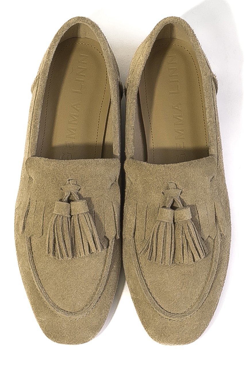 【ダニエラ アンド ジェマ/Daniella & GEMMA】のタッセルフリンジモカローファー インテリア・キッズ・メンズ・レディースファッション・服の通販 founy(ファニー) 　ファッション　Fashion　レディースファッション　Fashion for Women　2026年　2026　おすすめ　Recommended / Our Picks　シューズ　Shoes, Footwear　ソックス　Socks, Hosiery　フラット　Flat, Flat Shoes　夏　Summer　春　Spring　S/S・春夏　SS, Spring/Summer, Warm Season　ベージュスエード|ID: prp329100004865313 ipo3291000000036213051