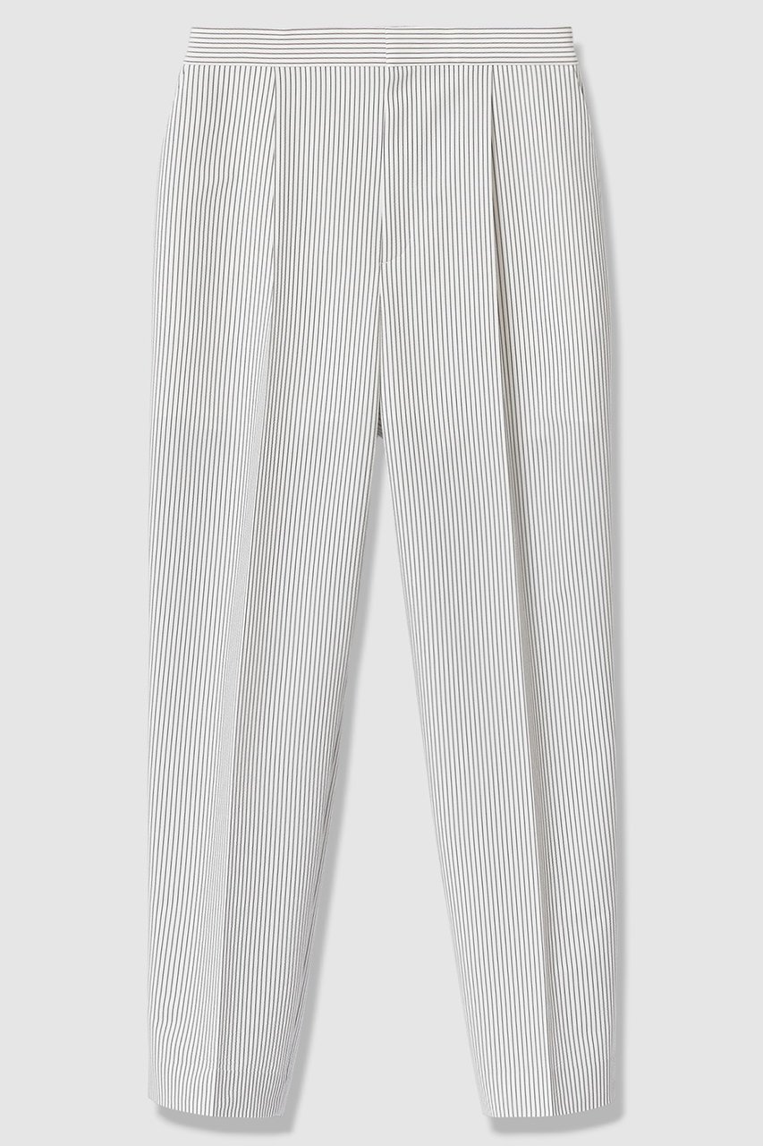 【アナイ/ANAYI】のサッカーストレッチテーパードパンツ インテリア・キッズ・メンズ・レディースファッション・服の通販 founy(ファニー) 　ファッション　Fashion　レディースファッション　Fashion for Women　パンツ　Pants & Trousers　サッカー　Seersucker, Summer Fabric　ストライプ　Stripe, Striped Pattern　ストレッチ　Stretch, Stretchy Fabric　センター　Center, Center Line　新作・新入荷　New Arrivals / New In　無地　Plain, Solid Color　ライトグレー|ID: prp329100004865343 ipo3291000000036520222