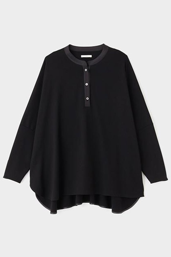 【ル フィル/LE PHIL】のヴィスポンチトップス インテリア・キッズ・メンズ・レディースファッション・服の通販 founy(ファニー) https://founy.com/ ファッション Fashion レディースファッション Fashion for Women トップス・カットソー Cut & Sew Tops シャツ・ブラウス・オフィスカジュアル Elegant Blouses & Button-Ups ロングTシャツ・Tシャツ Longline T-Shirts & Tees カットソー・ベーシックTシャツ Cut-and-Sewn Tops / Stretch Tees & Basics 2026年 2026 エレガント 上品 Elegant サテン Satin, Glossy Fabric スリーブ Sleeve, Long Sleeve / Short Sleeve パターン Pattern, Design Print ビッグ Big, Oversized ボトム Bottoms, Lower Wear ロング Long, Long-Length 夏 Summer 春 Spring S/S・春夏 SS, Spring/Summer, Warm Season |ID: prp329100004866268 ipo3291000000036232587