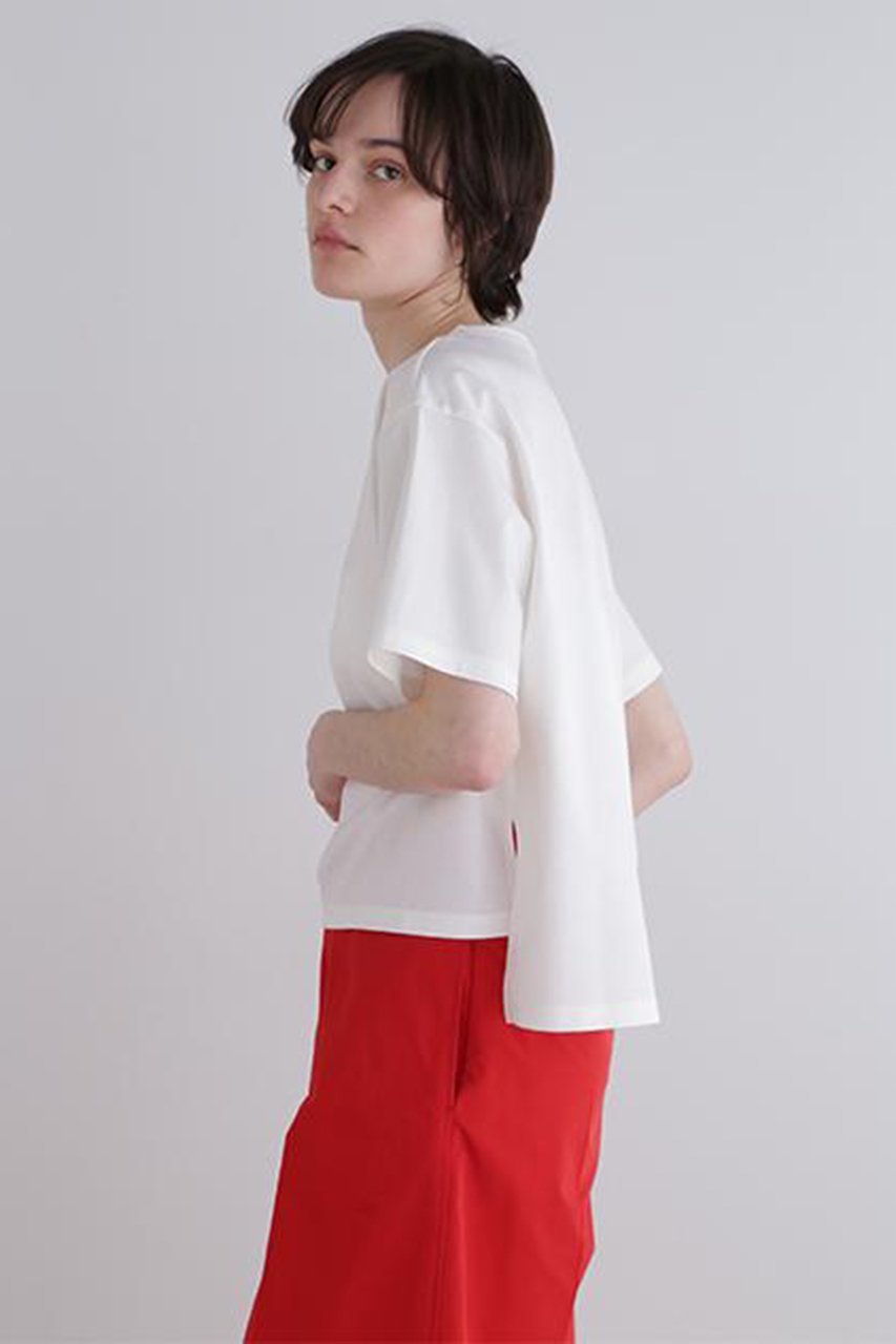 【ル フィル/LE PHIL】のパーフェクトTコンパクトポンチ 人気、トレンドファッション・服の通販 founy(ファニー) 　ファッション　Fashion　レディースファッション　Fashion for Women　トップス・カットソー　Cut & Sew Tops　シャツ・ブラウス・オフィスカジュアル　Elegant Blouses & Button-Ups　ロングTシャツ・Tシャツ　Longline T-Shirts & Tees　カットソー・ベーシックTシャツ　Cut-and-Sewn Tops / Stretch Tees & Basics　2026年　2026　おすすめ　Recommended / Our Picks　コンパクト　Compact, Small Size　ショート　Short, Short Length　シンプル　Simple, Minimal　ジャケット　Jacket, Outerwear　ストレッチ　Stretch, Stretchy Fabric　スリット　Slit, Slit Detail　スリーブ　Sleeve, Long Sleeve / Short Sleeve　セットアップ　Set-Up, Coordinated Outfit　フィット　Fit, Slim Fit　ベーシック　Basic, Essential　半袖　Short Sleeve, Half Sleeve　夏　Summer　春　Spring　S/S・春夏　SS, Spring/Summer, Warm Season　other-5|ID: prp329100004866269 ipo3291000000036232605