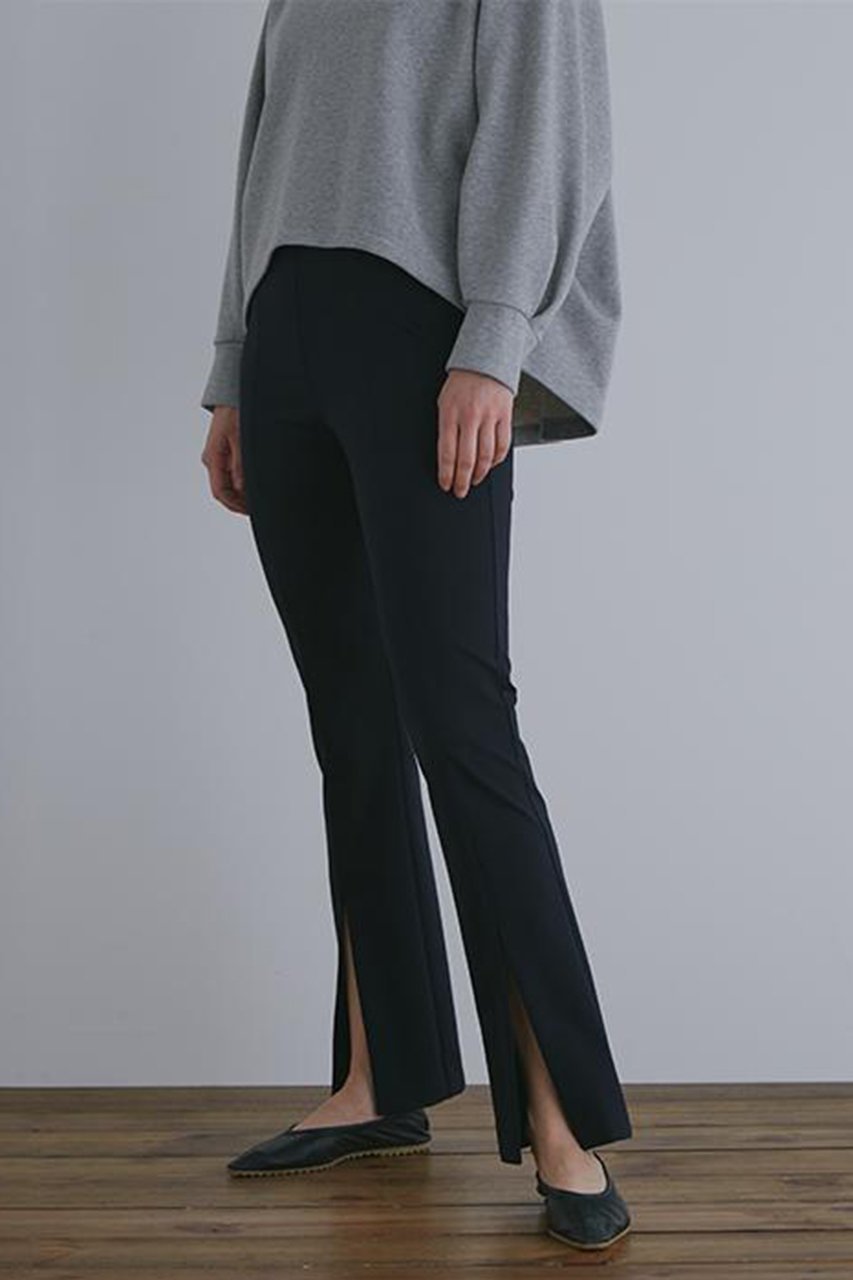 【ル フィル/LE PHIL】のハイストレッチフロンスリットパンツ(+5cm丈) 人気、トレンドファッション・服の通販 founy(ファニー) 　ファッション　Fashion　レディースファッション　Fashion for Women　パンツ　Pants & Trousers　2026年　2026　おすすめ　Recommended / Our Picks　ストレッチ　Stretch, Stretchy Fabric　スリット　Slit, Slit Detail　セットアップ　Set-Up, Coordinated Outfit　フレア　Flare, Flared　夏　Summer　春　Spring　S/S・春夏　SS, Spring/Summer, Warm Season　other-2|ID: prp329100004866284 ipo3291000000036232826
