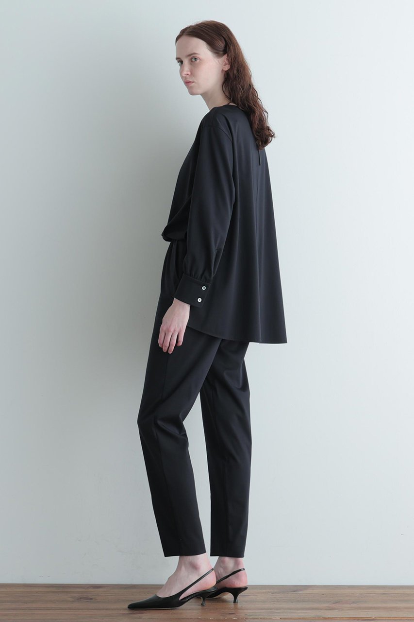 【ル フィル/LE PHIL】のコンパクトポンチコンビネゾン 人気、トレンドファッション・服の通販 founy(ファニー) 　ファッション　Fashion　レディースファッション　Fashion for Women　パンツ　Pants & Trousers　オケージョン　Occasion Wear　カフス　Cuff Design　コンパクト　Compact, Small Size　スタンダード　Standard, Basic　スリット　Slit, Slit Detail　フロント　Front, Front Design　リラックス　Relax, Relaxed Fit　定番　Standard, Basic Item　長袖　Long Sleeve, Full Sleeve　other-4|ID: prp329100004866285 ipo3291000000036232838