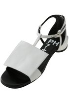 【ピアッカセッテ/ph7+】のスクエアモチーフTストラップサンダル 人気、トレンドファッション・服の通販 founy(ファニー) ファッション Fashion レディースファッション Fashion for Women 2026年 2026 サンダル Sandals, Summer Shoes シンプル Simple, Minimal スクエア Square, Square Shape ストラップサンダル Strappy Sandals, Strap Sandals モチーフ Motif, Design Theme ラップ Wrap, Wrap Design 夏 Summer 春 Spring S/S・春夏 SS, Spring/Summer, Warm Season thumbnail ホワイト|ID: prp329100004866293 ipo3291000000036233029