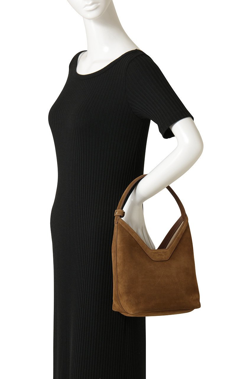 【プルミエ アロンディスモン/1er Arrondissement】の【CHRISTIAN VILLA】ワンハンドルバッグ 人気、トレンドファッション・服の通販 founy(ファニー) 　ファッション　Fashion　レディースファッション　Fashion for Women　バッグ　Bags　2026年　2026　イタリア　Italy　コンパクト　Compact, Small Size　フォルム　Silhouette, Form　ポーチ　Pouch, Small Case　リュクス　Luxury, Elegant, High-End, Chic　人気　Popular, Best Seller　夏　Summer　春　Spring　S/S・春夏　SS, Spring/Summer, Warm Season　other-2|ID: prp329100004866296 ipo3291000000036233062