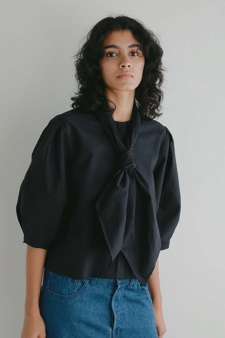 【ハー/HER.】のハンカチーフデザインブラウス 人気、トレンドファッション・服の通販 founy(ファニー) ファッション Fashion レディースファッション Fashion for Women トップス・カットソー Cut & Sew Tops シャツ・ブラウス・オフィスカジュアル Elegant Blouses & Button-Ups オックス Oxford Fabric スリーブ Sleeve, Long Sleeve / Short Sleeve フロント Front, Front Design ロング Long, Long-Length 新作・新入荷 New Arrivals / New In other-1|ID: prp329100004866577 ipo3291000000036246230