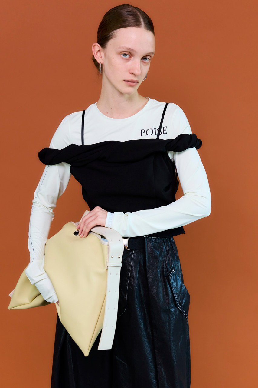 【メゾンスペシャル/MAISON SPECIAL】のTwist Off-Shoulder Blouse/ツイストオフショルビスチェ 人気、トレンドファッション・服の通販 founy(ファニー) 　ファッション　Fashion　レディースファッション　Fashion for Women　アウター　Coat / Outerwear Collection　レディースジャケット・軽アウター　Jackets　ジャカード／ジャガード　Jacquard, Woven Pattern　ジャケット　Jacket, Outerwear　ストレッチ　Stretch, Stretchy Fabric　ダブル　Double, Double-Breasted　トレンド　Trend, Trending Now　ドット　Polka Dot, Dot Pattern　ドレープ　Drape, Draping Fabric　フォルム　Silhouette, Form　ベスト　Vest, Waistcoat　ボトム　Bottoms, Lower Wear　other-8|ID: prp329100004872584 ipo3291000000036342439