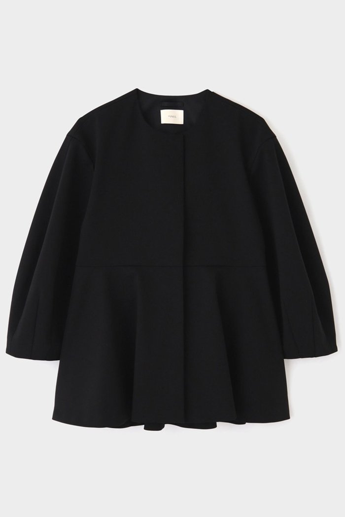 【ル フィル/LE PHIL】のハイストレッチポンチジャケット インテリア・キッズ・メンズ・レディースファッション・服の通販 founy(ファニー) https://founy.com/ ファッション Fashion レディースファッション Fashion for Women アウター Coat / Outerwear Collection レディースジャケット・軽アウター Jackets おすすめ Recommended / Our Picks ジャケット Jacket, Outerwear スリーブ Sleeve, Long Sleeve / Short Sleeve スーツ Suit, Formalwear フィット Fit, Slim Fit フェミニン Feminine, Girly フレア Flare, Flared 人気 Popular, Best Seller 定番 Standard, Basic Item |ID: prp329100004872796 ipo3291000000036344395