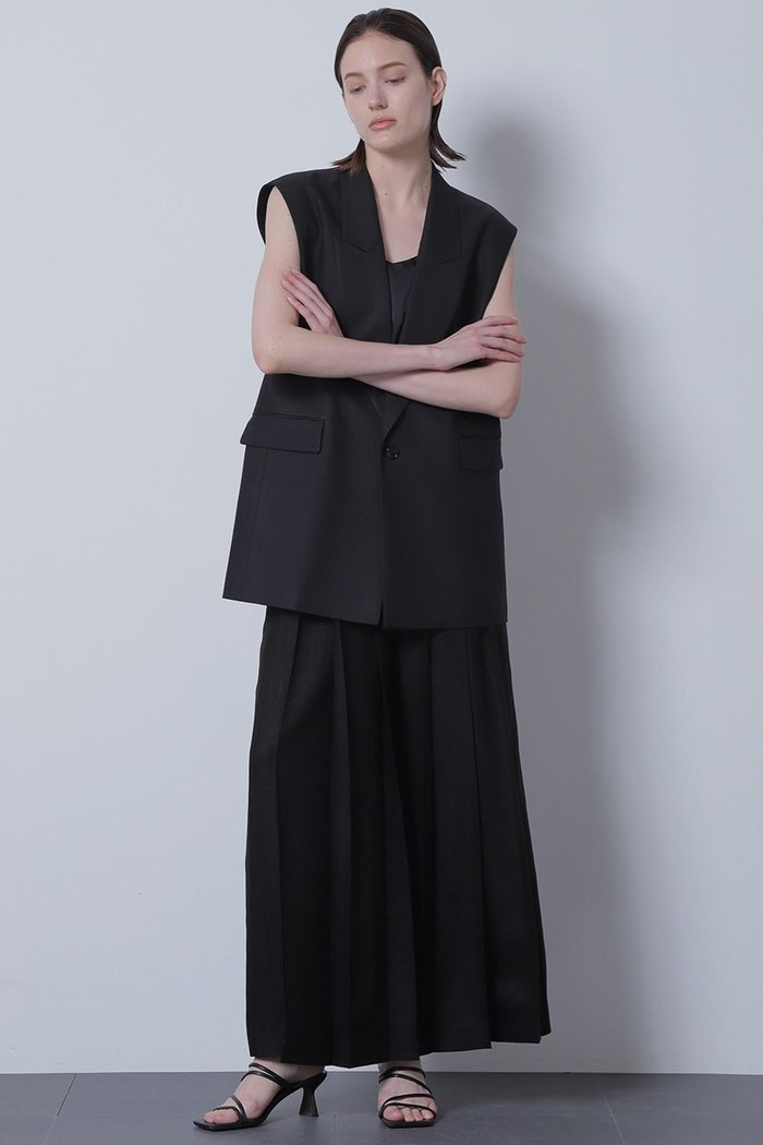 【ヒューエルミュージアム/hueLe Museum】の【STUMBLY】Tuck Pleated Wide Pants インテリア・キッズ・メンズ・レディースファッション・服の通販 founy(ファニー) https://founy.com/ ファッション Fashion レディースファッション Fashion for Women パンツ Pants & Trousers ドレープ Drape, Draping Fabric フラップ Flap, Flap Pocket フランス France, French フロント Front, Front Design マニッシュ Mannish, Boyish ミリタリー Military, Army Style |ID: prp329100004872818 ipo3291000000036344645