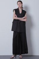 【ヒューエルミュージアム/hueLe Museum】の【STUMBLY】Tuck Pleated Wide Pants 人気、トレンドファッション・服の通販 founy(ファニー) ファッション Fashion レディースファッション Fashion for Women パンツ Pants & Trousers ドレープ Drape, Draping Fabric フラップ Flap, Flap Pocket フランス France, French フロント Front, Front Design マニッシュ Mannish, Boyish ミリタリー Military, Army Style |ID:prp329100004872818