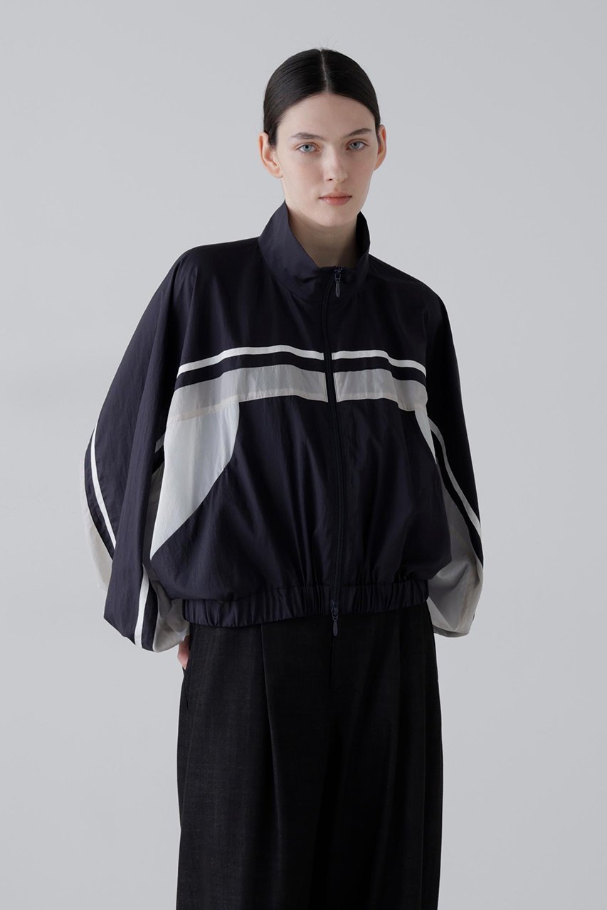 【アドーア/ADORE】のエアーナイロンブルゾン 人気、トレンドファッション・服の通販 founy(ファニー) ファッション Fashion レディースファッション Fashion for Women アウター Coat / Outerwear Collection レディースジャケット・軽アウター Jackets ブルゾンジャケット・スポーティアウター Blouson Jackets エアリー Airy Texture ジャケット Jacket, Outerwear スリーブ Sleeve, Long Sleeve / Short Sleeve タフタ Taffeta, Structured Fabric ブルゾン Blouson, Bomber Jacket 夏 Summer 新作・新入荷 New Arrivals / New In 春 Spring S/S・春夏 SS, Spring/Summer, Warm Season other-4|ID: prp329100004872837 ipo3291000000036344835