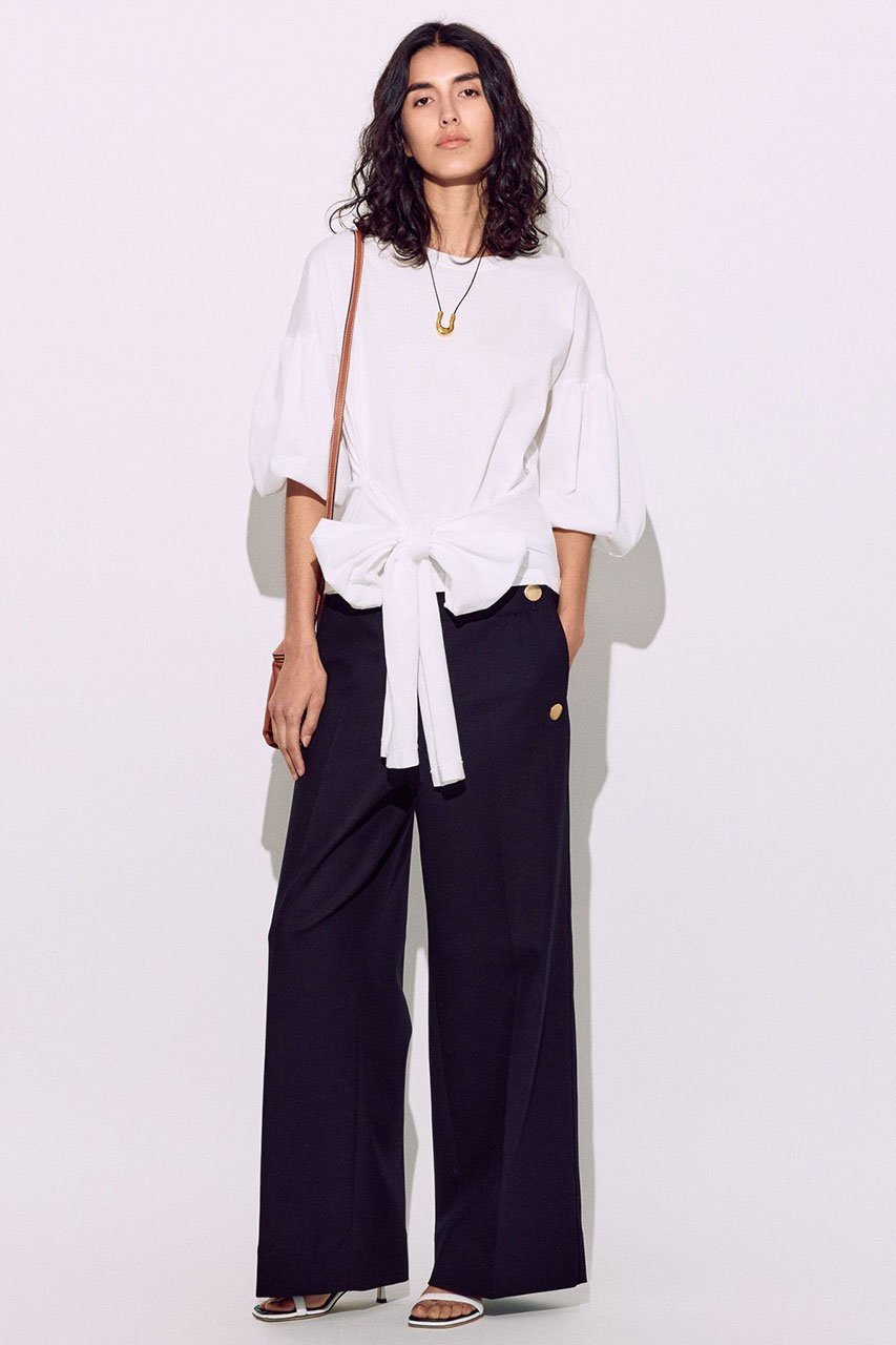 【ブリル/BRILL】のリボンカットソープルオーバー 人気、トレンドファッション・服の通販 founy(ファニー) 　ファッション　Fashion　レディースファッション　Fashion for Women　トップス・カットソー　Cut & Sew Tops　シャツ・ブラウス・オフィスカジュアル　Elegant Blouses & Button-Ups　ロングTシャツ・Tシャツ　Longline T-Shirts & Tees　カジュアルプルオーバー・ニットトップス　Pullovers & Knit Tops / Casual Pullovers　カットソー・ベーシックTシャツ　Cut-and-Sewn Tops / Stretch Tees & Basics　ギャザー　Gathered, Ruffled　ショート　Short, Short Length　スリーブ　Sleeve, Long Sleeve / Short Sleeve　リボン　Ribbon, Bow　other-8|ID: prp329100004872906 ipo3291000000036345438