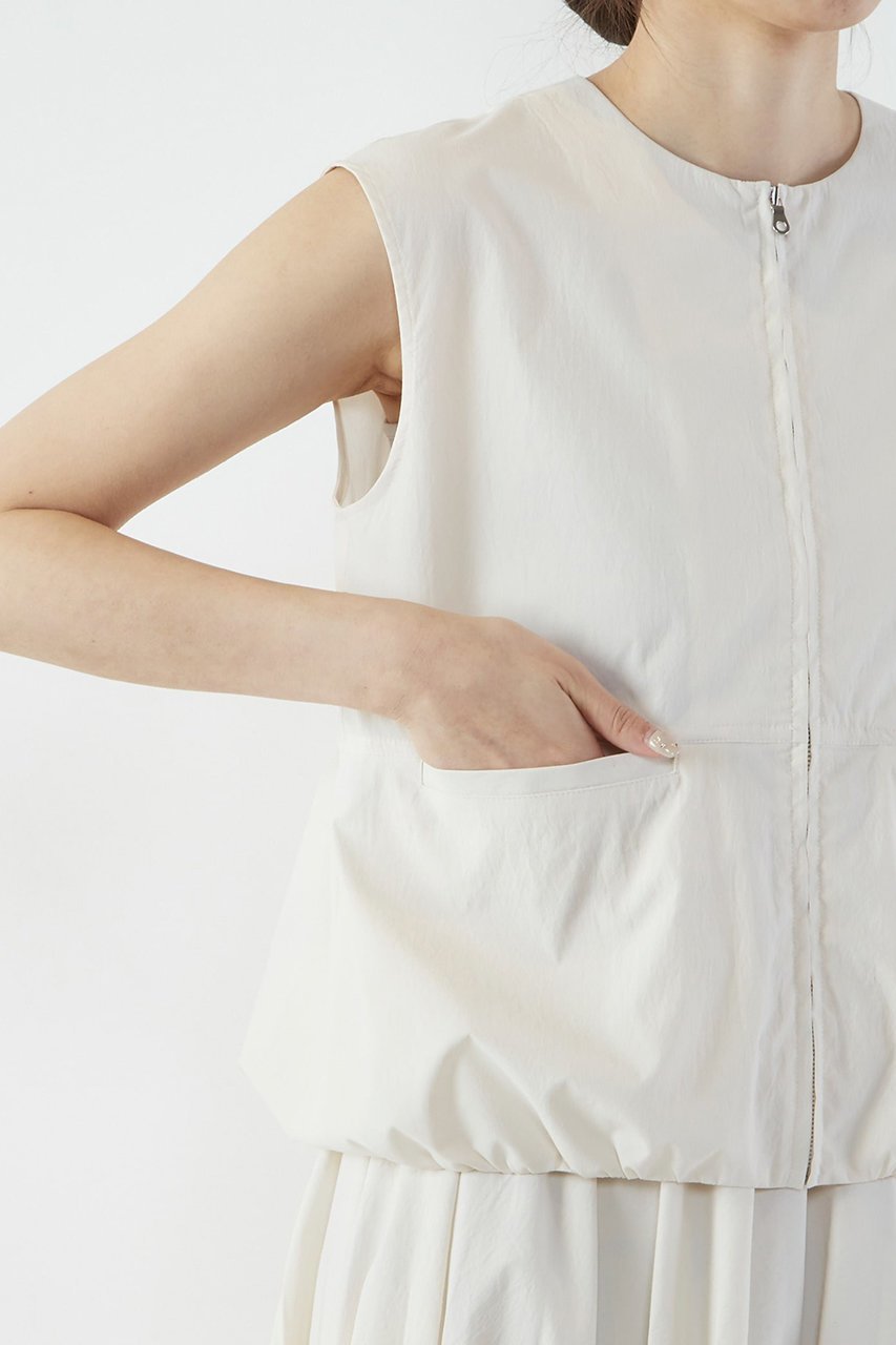 【マルティニーク/martinique】のジップアップベスト(セットアップ可) 人気、トレンドファッション・服の通販 founy(ファニー) 　ファッション　Fashion　レディースファッション　Fashion for Women　アウター　Coat / Outerwear Collection　レディースジャケット・軽アウター　Jackets　おすすめ　Recommended / Our Picks　ジャケット　Jacket, Outerwear　セットアップ　Set-Up, Coordinated Outfit　タイプライター　Typewriter Fabric, Crisp Cotton　タンク　Tank Top, Sleeveless Top　ノースリーブ　Sleeveless, No-Sleeve　バルーン　Balloon, Balloon Silhouette　ベスト　Vest, Waistcoat　夏　Summer　other-8|ID: prp329100004872946 ipo3291000000036345720