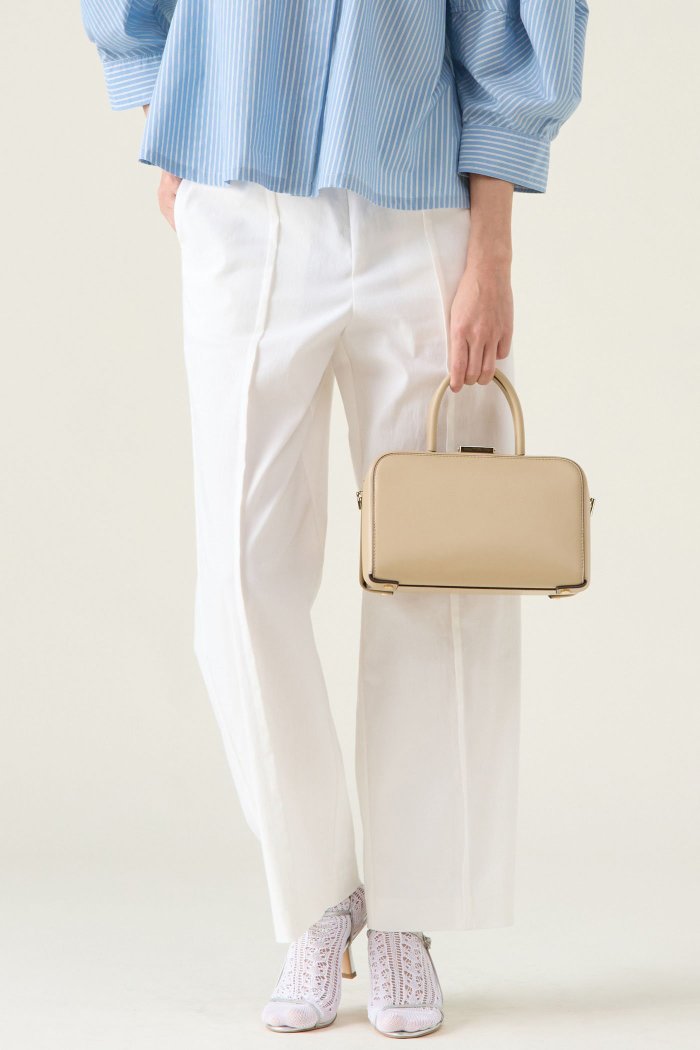 【マルティニーク/martinique】のハイストレッチイージーパンツ(セットアップ可) インテリア・キッズ・メンズ・レディースファッション・服の通販 founy(ファニー) https://founy.com/ ファッション Fashion レディースファッション Fashion for Women セットアップ Matching Sets レディースパンツ・ボトムス Pants & Trousers / Bottoms パンツ Pants & Trousers おすすめ Recommended / Our Picks ストレッチ Stretch, Stretchy Fabric セットアップ Set-Up, Coordinated Outfit フロント Front, Front Design |ID: prp329100004872965 ipo3291000000036893888