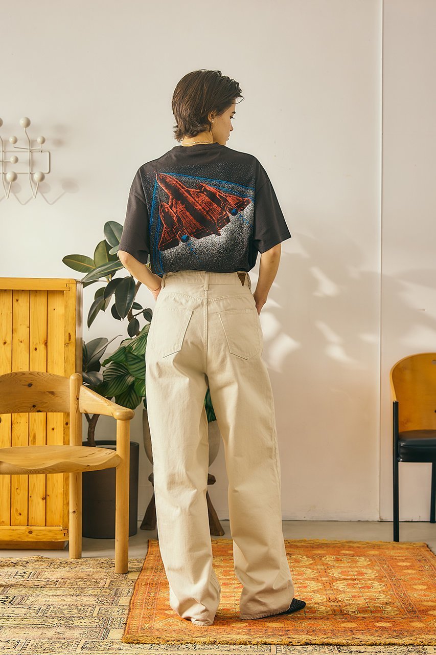 【オブラダ/Oblada】のSPACE Tシャツ 人気、トレンドファッション・服の通販 founy(ファニー) 　ファッション　Fashion　レディースファッション　Fashion for Women　トップス・カットソー　Cut & Sew Tops　シャツ・ブラウス・オフィスカジュアル　Elegant Blouses & Button-Ups　ロングTシャツ・Tシャツ　Longline T-Shirts & Tees　カットソー・ベーシックTシャツ　Cut-and-Sewn Tops / Stretch Tees & Basics　グラフィック　Graphic, Graphic Design　ショート　Short, Short Length　スリーブ　Sleeve, Long Sleeve / Short Sleeve　ボックス　Boxy, Box Shape　モダン　Modern, Contemporary　モチーフ　Motif, Design Theme　新作・新入荷　New Arrivals / New In　other-7|ID: prp329100004872991 ipo3291000000036346086