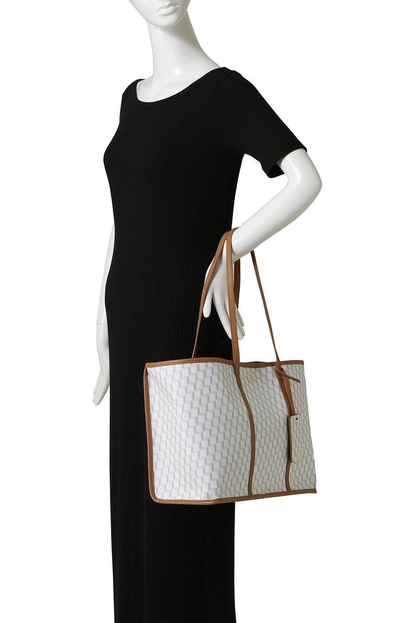 【ピエール アルディ/PIERRE HARDY】のCAB トートバッグ 人気、トレンドファッション・服の通販 founy(ファニー) 　ファッション　Fashion　レディースファッション　Fashion for Women　バッグ　Bags　コーティング　Coating, Coated Finish　スマート　Smart, Elegant　プリント　Print, Printed Pattern　新作・新入荷　New Arrivals / New In　軽量　Lightweight, Ultra Light　other-2|ID: prp329100004873070 ipo3291000000036346725