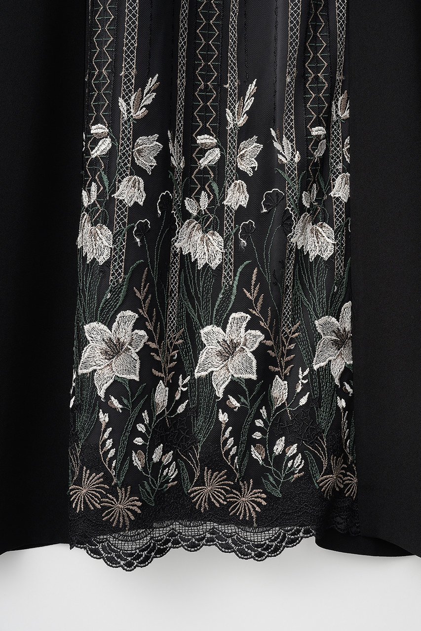 【ミューラル/MURRAL】のClassic lace ドレス 人気、トレンドファッション・服の通販 founy(ファニー) 　ファッション　Fashion　レディースファッション　Fashion for Women　ワンピース　Dresses　フォーマル・パーティードレス・結婚式用ドレス　Elegant & Casual Dresses　チュニック　Tunic Tops & Dresses　エレガント 上品　Elegant　カッティング　Cutting Detail　シェイプ　Shape, Slim Fit　ショルダー　Shoulder, Shoulder Strap　ジュエリー　Jewelry, Accessories　チュニック　Tunic, Long Top　ドレス　Dress, One-Piece　ドレープ　Drape, Draping Fabric　ポケット　Pocket, Pocket Detail　モチーフ　Motif, Design Theme　レース　Lace, Lace Fabric　ロング　Long, Long-Length　再入荷　Restock / Back in Stock　手描き　Hand-Drawn, Illustrated　other-5|ID: prp329100004873120 ipo3291000000036894526