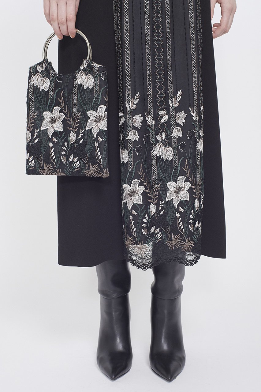 【ミューラル/MURRAL】のClassic lace ドレス 人気、トレンドファッション・服の通販 founy(ファニー) 　ファッション　Fashion　レディースファッション　Fashion for Women　ワンピース　Dresses　フォーマル・パーティードレス・結婚式用ドレス　Elegant & Casual Dresses　チュニック　Tunic Tops & Dresses　エレガント 上品　Elegant　カッティング　Cutting Detail　シェイプ　Shape, Slim Fit　ショルダー　Shoulder, Shoulder Strap　ジュエリー　Jewelry, Accessories　チュニック　Tunic, Long Top　ドレス　Dress, One-Piece　ドレープ　Drape, Draping Fabric　ポケット　Pocket, Pocket Detail　モチーフ　Motif, Design Theme　レース　Lace, Lace Fabric　ロング　Long, Long-Length　再入荷　Restock / Back in Stock　手描き　Hand-Drawn, Illustrated　other-8|ID: prp329100004873120 ipo3291000000036894529