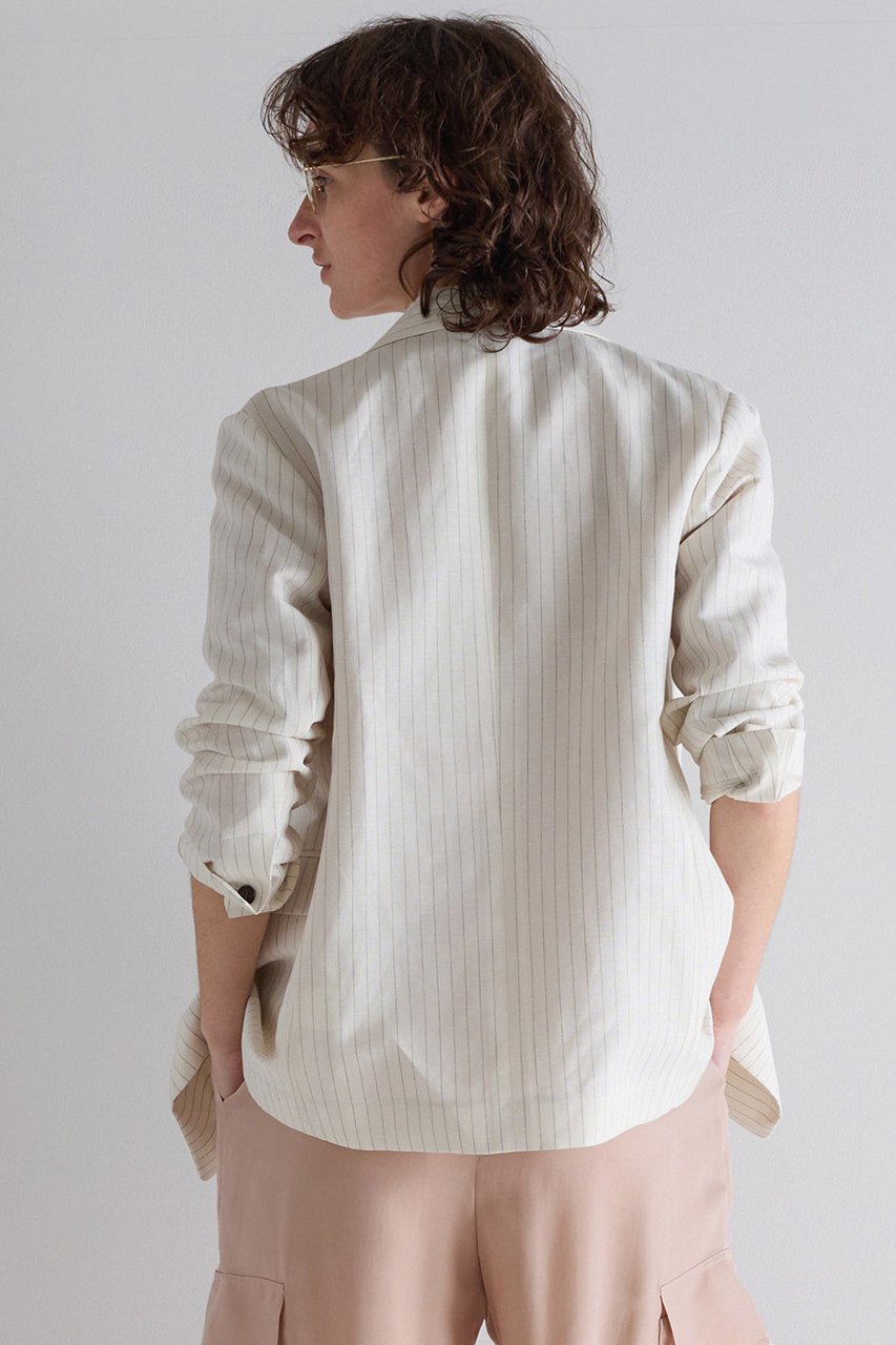 【マルティニーク/martinique】のダルスラブジャケット(セットアップ可) 人気、トレンドファッション・服の通販 founy(ファニー) 　ファッション　Fashion　レディースファッション　Fashion for Women　アウター　Coat / Outerwear Collection　レディースジャケット・軽アウター　Jackets　おすすめ　Recommended / Our Picks　ジャケット　Jacket, Outerwear　スタンダード　Standard, Basic　ストライプ　Stripe, Striped Pattern　セットアップ　Set-Up, Coordinated Outfit　ダブル　Double, Double-Breasted　ボックス　Boxy, Box Shape　モダン　Modern, Contemporary　エレガント 上品　Elegant　新作・新入荷　New Arrivals / New In　無地　Plain, Solid Color　other-3|ID: prp329100004873172 ipo3291000000036347641