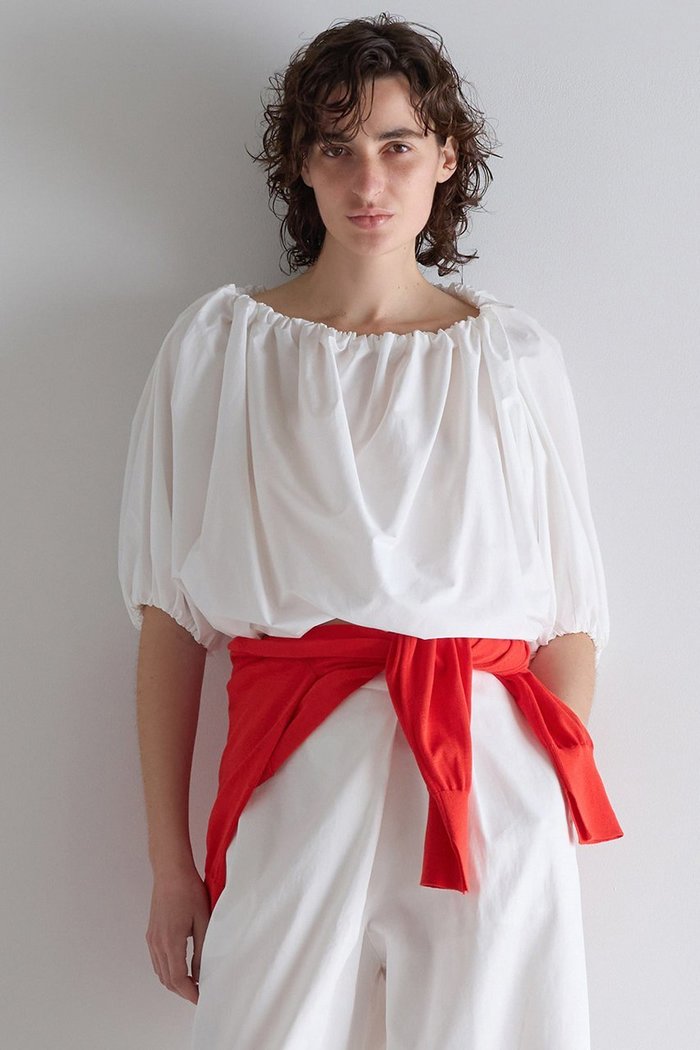 【マルティニーク/martinique】のギャザーバルーンプルオーバー インテリア・キッズ・メンズ・レディースファッション・服の通販 founy(ファニー) https://founy.com/ ファッション Fashion レディースファッション Fashion for Women トップス・カットソー Cut & Sew Tops シャツ・ブラウス・オフィスカジュアル Elegant Blouses & Button-Ups カジュアルプルオーバー・ニットトップス Pullovers & Knit Tops / Casual Pullovers おすすめ Recommended / Our Picks コンパクト Compact, Small Size ショート Short, Short Length スリーブ Sleeve, Long Sleeve / Short Sleeve タイプライター Typewriter Fabric, Crisp Cotton ドローコード Drawcord, Drawstring Cord ワイド Wide, Wide Fit 新作・新入荷 New Arrivals / New In |ID: prp329100004873184 ipo3291000000036385874