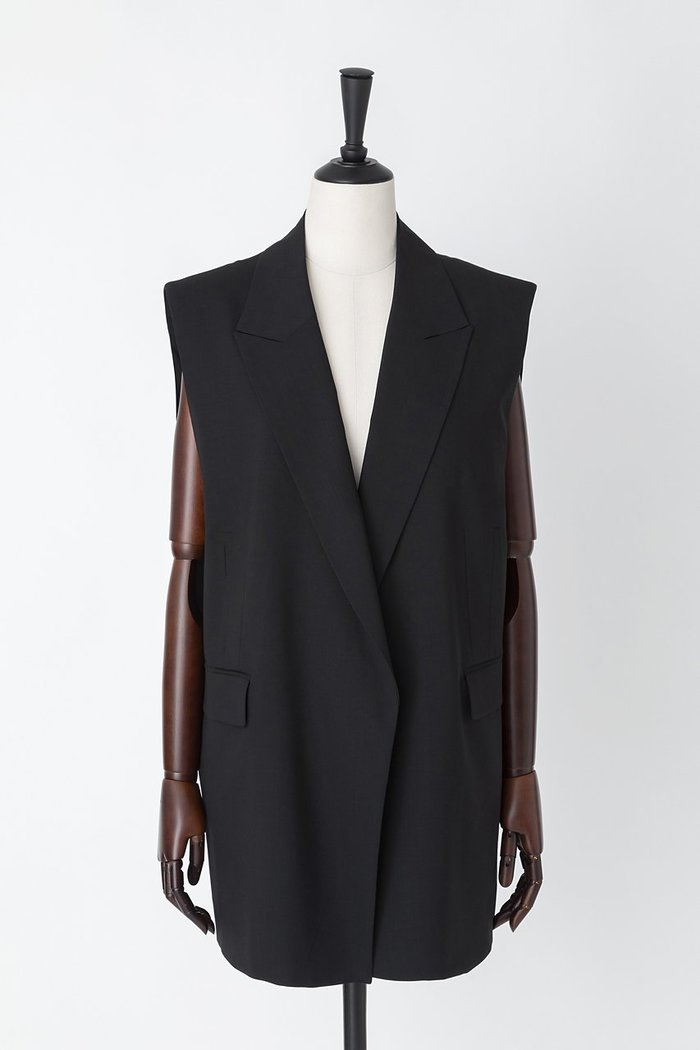 【オーヴィル/EAUVIRE】のピークドラペルジレ インテリア・キッズ・メンズ・レディースファッション・服の通販 founy(ファウニー) https://founy.com/ ファッション Fashion レディースファッション Fashion for Women アウター Coat / Outerwear Collection レディースジャケット・軽アウター Jackets ジャケット Jacket, Outerwear ストレート Straight, Straight Cut セットアップ Set-Up, Coordinated Outfit フロント Front, Front Design ベスト Vest, Waistcoat ポケット Pocket, Pocket Detail メンズ Men's, Menswear 人気 Popular, Best Seller 再入荷 Restock / Back in Stock 抗菌 Antibacterial, Bacteria-Resistant 日本製 Made In Japan |ID: prp329100004873188 ipo3291000000037238738