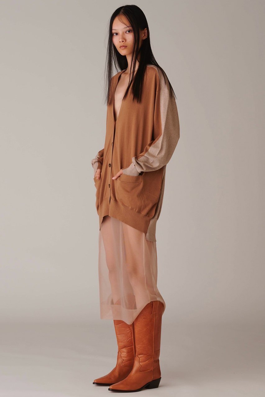 【アンスクリア/INSCRIRE】のコットン 16G オーバー サイズ V ネック カーディガン 人気、トレンドファッション・服の通販 founy(ファニー) ファッション Fashion レディースファッション Fashion for Women トップス・カットソー Cut & Sew Tops ニット Knit Tops & Sweaters カーディガン・羽織り Layered Style Cardigans カーディガン Cardigan, Knitwear 新作・新入荷 New Arrivals / New In 無地 Plain, Solid Color other-6|ID: prp329100004873232 ipo3291000000036348152