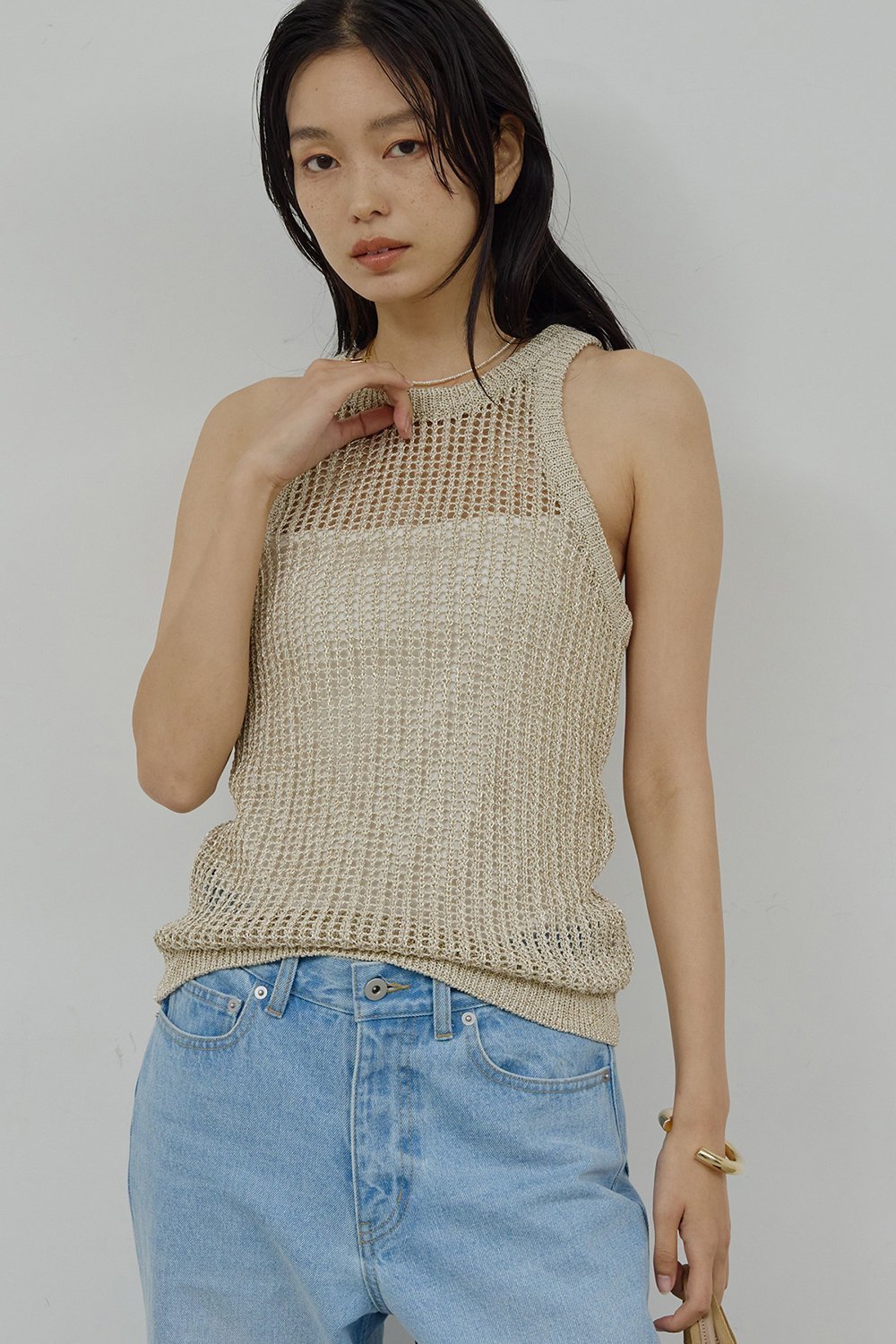 【ガリャルダガランテ/GALLARDAGALANTE】のメッシュラメアメスリニット インテリア・キッズ・メンズ・レディースファッション・服の通販 founy(ファニー) ファッション Fashion レディースファッション Fashion for Women トップス・カットソー Cut & Sew Tops ニット Knit Tops & Sweaters シャツ・ブラウス・オフィスカジュアル Elegant Blouses & Button-Ups ロングTシャツ・Tシャツ Longline T-Shirts & Tees カットソー・ベーシックTシャツ Cut-and-Sewn Tops / Stretch Tees & Basics インナー Innerwear ショート Short, Short Length ジャケット Jacket, Outerwear スリーブ Sleeve, Long Sleeve / Short Sleeve 新作・新入荷 New Arrivals / New In ベージュ|ID: prp329100004873316 ipo3291000000036348781