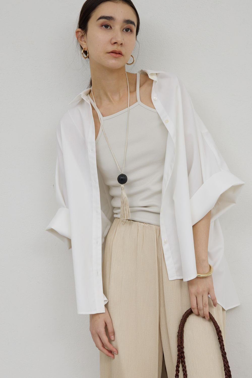 【ガリャルダガランテ/GALLARDAGALANTE】の(手洗い可)スクエアキャミ 人気、トレンドファッション・服の通販 founy(ファニー) 　ファッション　Fashion　レディースファッション　Fashion for Women　トップス・カットソー　Cut & Sew Tops　キャミソール&ノースリーブ　Camisoles & Sleeveless Tops　シャツ・ブラウス・オフィスカジュアル　Elegant Blouses & Button-Ups　ロングTシャツ・Tシャツ　Longline T-Shirts & Tees　カットソー・ベーシックTシャツ　Cut-and-Sewn Tops / Stretch Tees & Basics　キャミソール　Camisole, Spaghetti Strap Top　スリーブ　Sleeve, Long Sleeve / Short Sleeve　タンク　Tank Top, Sleeveless Top　夏　Summer　新作・新入荷　New Arrivals / New In　春　Spring　S/S・春夏　SS, Spring/Summer, Warm Season　羽織　Haori, Light Jacket　other-3|ID: prp329100004873320 ipo3291000000036348815