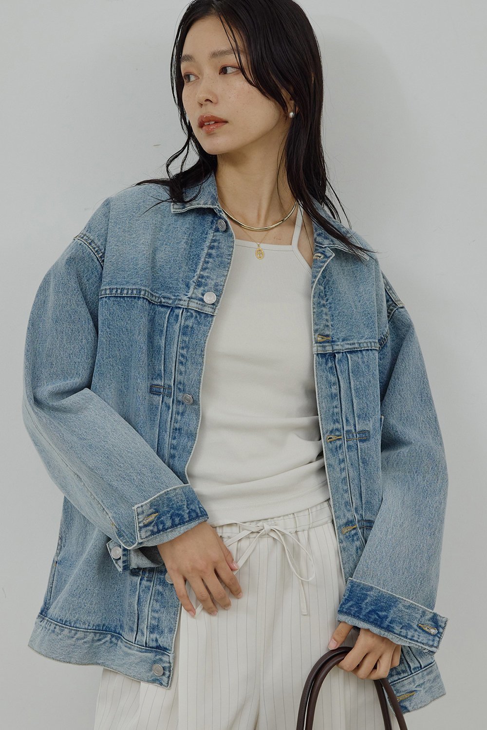 【ガリャルダガランテ/GALLARDAGALANTE】の(手洗い可)スクエアキャミ 人気、トレンドファッション・服の通販 founy(ファニー) 　ファッション　Fashion　レディースファッション　Fashion for Women　トップス・カットソー　Cut & Sew Tops　キャミソール&ノースリーブ　Camisoles & Sleeveless Tops　シャツ・ブラウス・オフィスカジュアル　Elegant Blouses & Button-Ups　ロングTシャツ・Tシャツ　Longline T-Shirts & Tees　カットソー・ベーシックTシャツ　Cut-and-Sewn Tops / Stretch Tees & Basics　キャミソール　Camisole, Spaghetti Strap Top　スリーブ　Sleeve, Long Sleeve / Short Sleeve　タンク　Tank Top, Sleeveless Top　夏　Summer　新作・新入荷　New Arrivals / New In　春　Spring　S/S・春夏　SS, Spring/Summer, Warm Season　羽織　Haori, Light Jacket　other-5|ID: prp329100004873320 ipo3291000000036348818