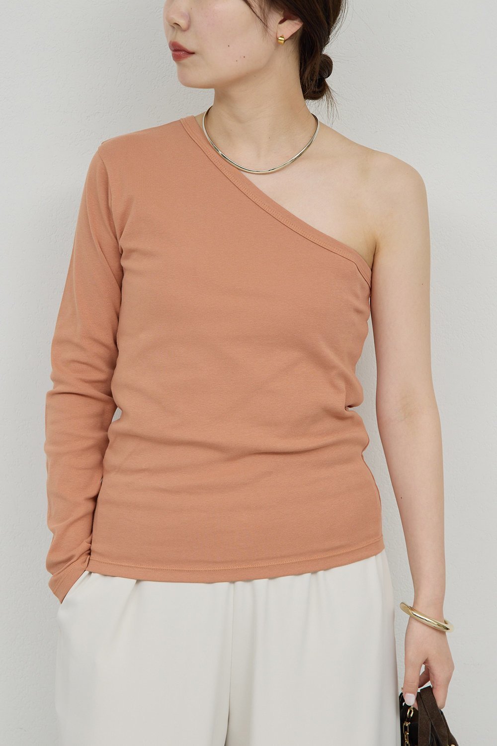 【ガリャルダガランテ/GALLARDAGALANTE】のレイヤードカットソー インテリア・キッズ・メンズ・レディースファッション・服の通販 founy(ファニー) 　ファッション　Fashion　レディースファッション　Fashion for Women　トップス・カットソー　Cut & Sew Tops　シャツ・ブラウス・オフィスカジュアル　Elegant Blouses & Button-Ups　ロングTシャツ・Tシャツ　Longline T-Shirts & Tees　カットソー・ベーシックTシャツ　Cut-and-Sewn Tops / Stretch Tees & Basics　カットソー　Cut and Sewn Top　スリーブ　Sleeve, Long Sleeve / Short Sleeve　トレンド　Trend, Trending Now　ロング　Long, Long-Length　定番　Standard, Basic Item　新作・新入荷　New Arrivals / New In　サーモンピンク|ID: prp329100004873323 ipo3291000000036348826