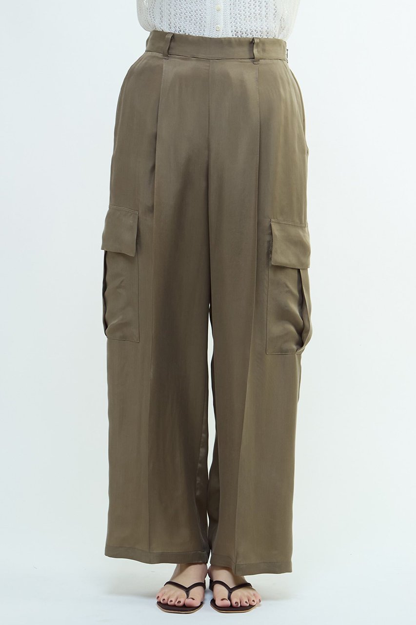 【マルティニーク/martinique】のシルキーキュプラカーゴパンツ(セットアップ可) 人気、トレンドファッション・服の通販 founy(ファニー) 　ファッション　Fashion　レディースファッション　Fashion for Women　セットアップ　Matching Sets　レディースパンツ・ボトムス　Pants & Trousers / Bottoms　パンツ　Pants & Trousers　おすすめ　Recommended / Our Picks　とろみ　Fluid, Flowy Fabric　カーゴパンツ　Cargo Pants, Utility Pants　キュプラ　Cupro, Eco Fabric　シルク　Silk, 100% Silk　セットアップ　Set-Up, Coordinated Outfit　エレガント 上品　Elegant　今季　This Season, Current Season　新作・新入荷　New Arrivals / New In　other-8|ID: prp329100004873336 ipo3291000000036348965