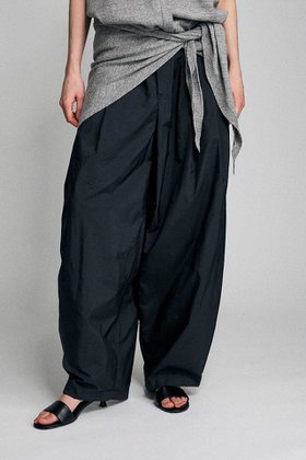 【ブリル/BRILL】のタフタイージーパンツ 人気、トレンドファッション・服の通販 founy(ファニー) ファッション Fashion レディースファッション Fashion for Women パンツ Pants & Trousers タフタ Taffeta, Structured Fabric フォルム Silhouette, Form エレガント 上品 Elegant 新作・新入荷 New Arrivals / New In |ID:prp329100004873369