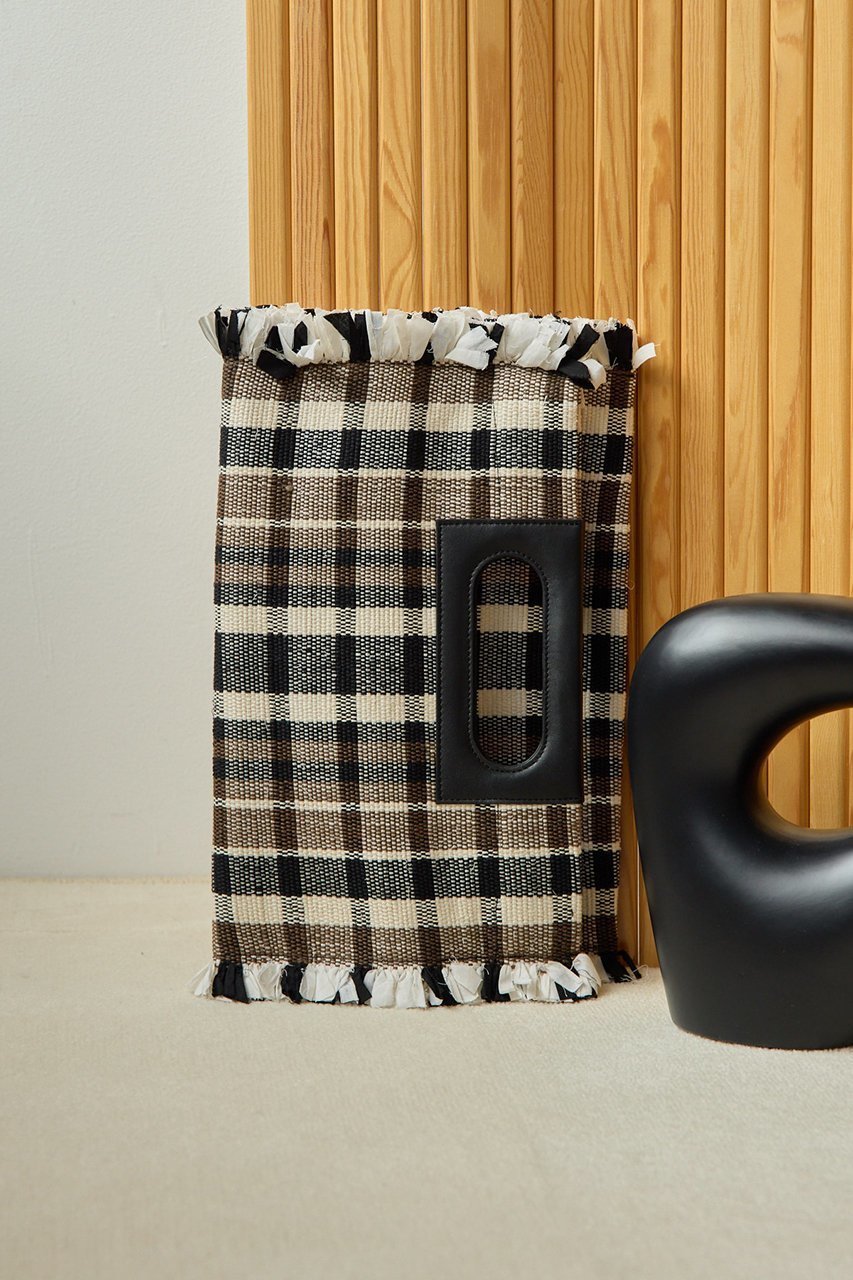 【ウィムガゼット/Whim Gazette】の【Hoaw.】別注Bobura Rug TOTE インテリア・キッズ・メンズ・レディースファッション・服の通販 founy(ファニー) 　ファッション　Fashion　レディースファッション　Fashion for Women　バッグ　Bags　アクセサリー　Fashion Accessories　クラッチ　Clutch, Clutch Bag　シューズ　Shoes, Footwear　シンプル　Simple, Minimal　スペシャル　Special, Limited Edition　チェック　Check, Plaid, Tartan　ハンド　Hand, Handmade　別注　Limited Edition, Custom Order　オフホワイト|ID: prp329100004873373 ipo3291000000036894939