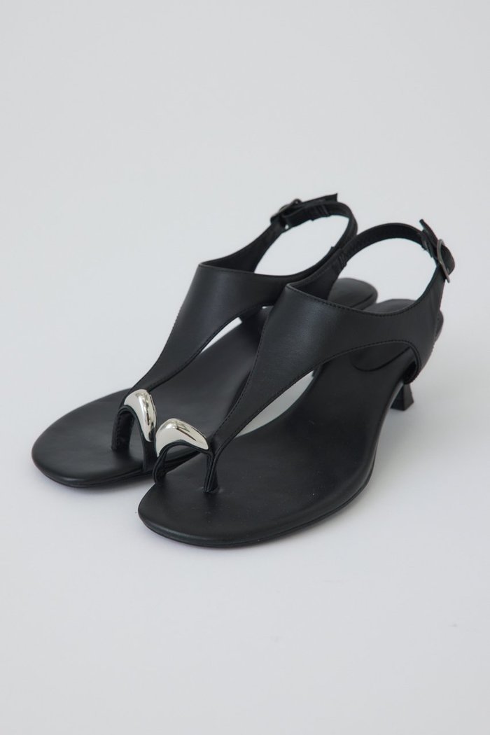 【リムアーク/RIM.ARK】のMotif toe thong sandal/サンダル インテリア・キッズ・メンズ・レディースファッション・服の通販 founy(ファニー) https://founy.com/ ファッション Fashion レディースファッション Fashion for Women サンダル Sandals, Summer Shoes シルバー Silver, Metallic Silver モチーフ Motif, Design Theme ラップ Wrap, Wrap Design リラックス Relax, Relaxed Fit |ID: prp329100004873446 ipo3291000000036895053