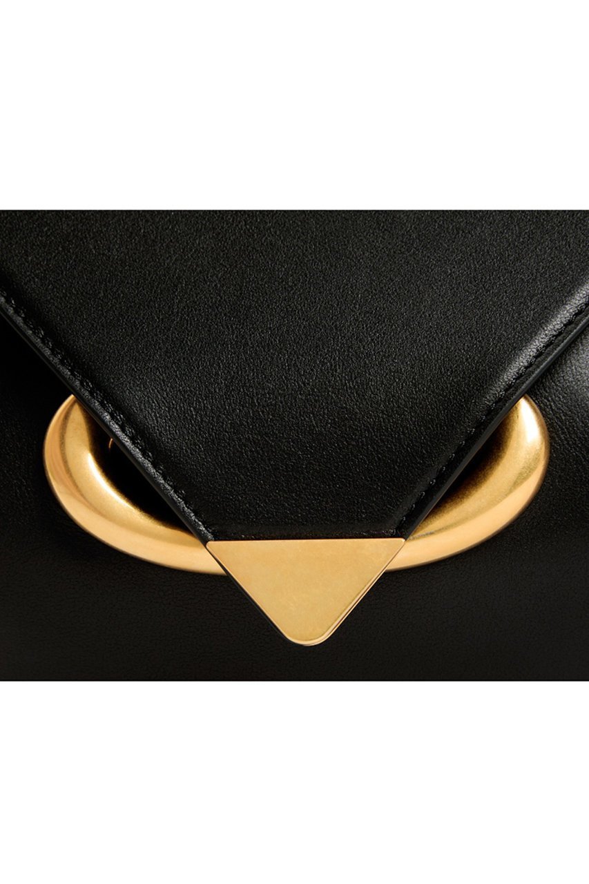 【ワンドラー/WANDLER】のVeneto Crossbody 大人の最旬トレンドファッション＆コーディネート founy(ファウニー) 　ファッション　Fashion　レディースファッション　Fashion for Women　バッグ　Bags　ショルダー　Shoulder, Shoulder Strap　フォルム　Silhouette, Form　ポシェット　Pochette, Mini Bag　ラップ　Wrap, Wrap Design　ロング　Long, Long-Length　エレガント 上品　Elegant　other-5|ID: prp329100004873595 ipo3291000000036959728
