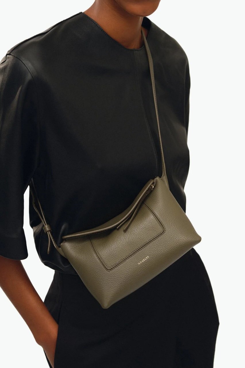 【ワンドラー/WANDLER】のPenelope Slouch Mini 大人の最旬トレンドファッション＆コーディネート founy(ファウニー) 　ファッション　Fashion　レディースファッション　Fashion for Women　バッグ　Bags　コンパクト　Compact, Small Size　ショルダー　Shoulder, Shoulder Strap　スマート　Smart, Elegant　スリム　Slim, Slim Fit　ポケット　Pocket, Pocket Detail　ポシェット　Pochette, Mini Bag　マグネット　Magnet, Magnetic Closure　ラップ　Wrap, Wrap Design　ロング　Long, Long-Length　other-2|ID: prp329100004873606 ipo3291000000036351174