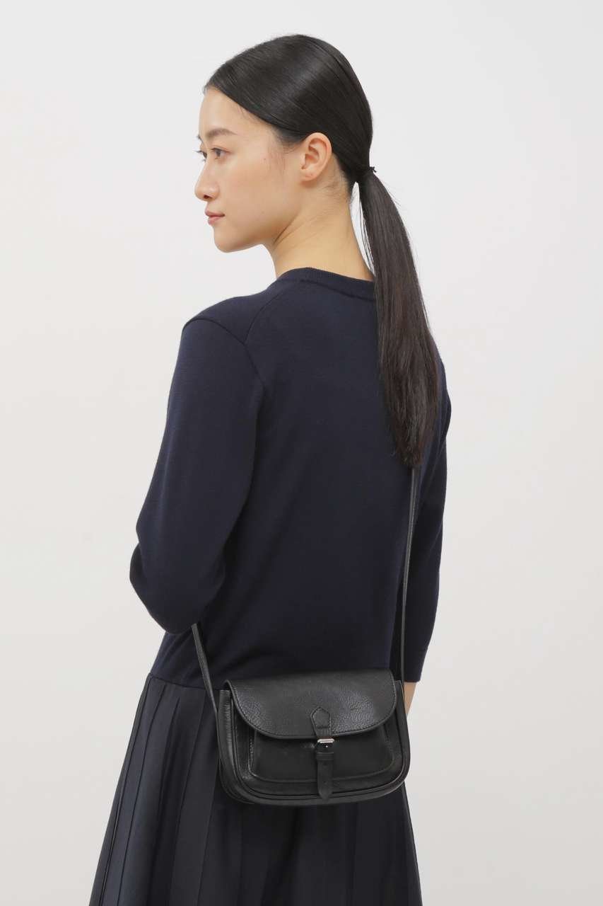 【マーガレットハウエル/MARGARET HOWELL】のSADDLE LEATHER BAG インテリア・キッズ・メンズ・レディースファッション・服の通販 founy(ファニー) 　ファッション　Fashion　レディースファッション　Fashion for Women　バッグ　Bags　イタリア　Italy　クラシック　Classic, Timeless Style　ショルダー　Shoulder, Shoulder Strap　スマート　Smart, Elegant　バランス　Balance, Style Balance　フォルム　Silhouette, Form　新作・新入荷　New Arrivals / New In　財布　Wallet, Purse　ブラック|ID: prp329100004873637 ipo3291000000036351437