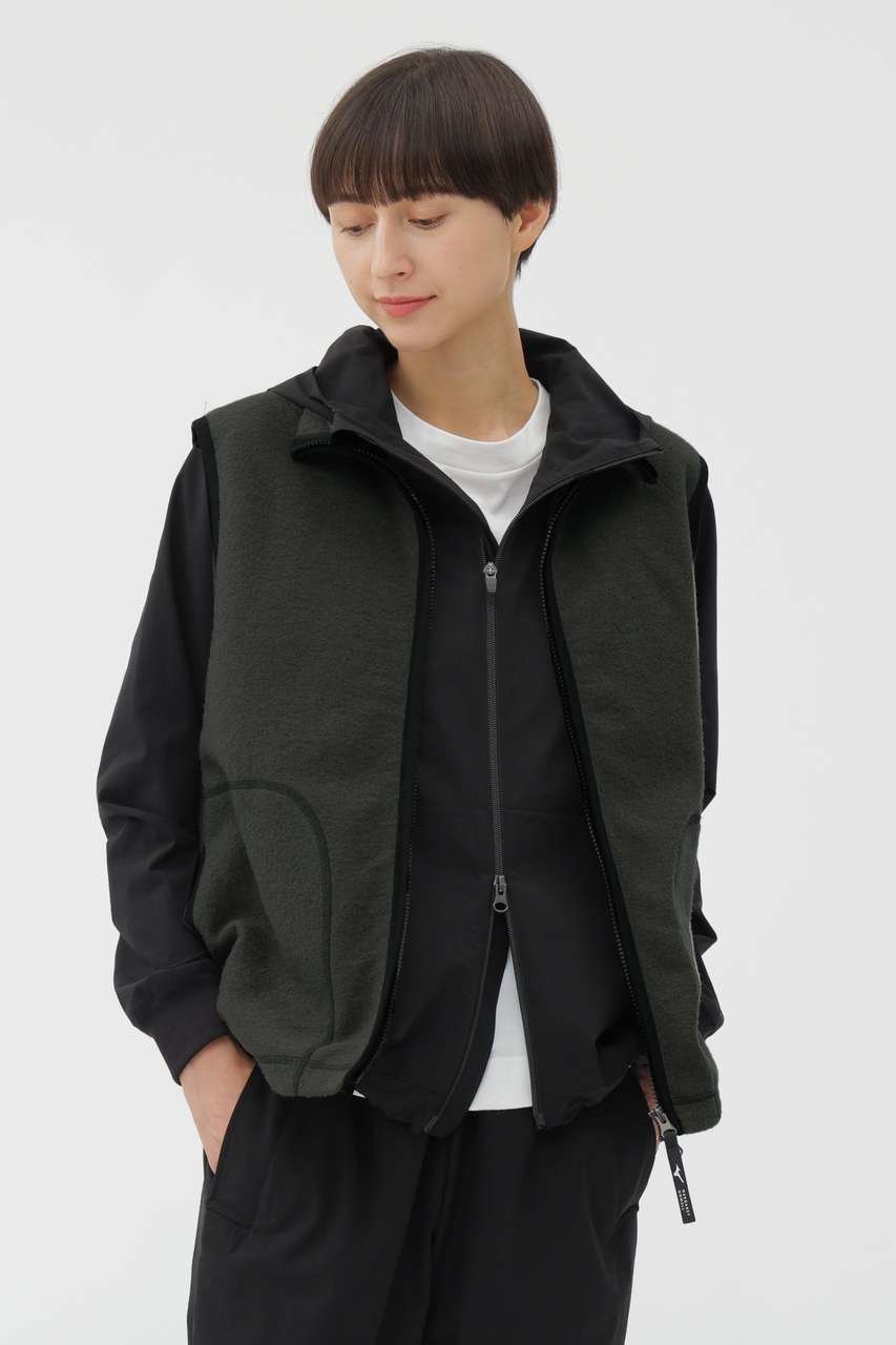 【マーガレットハウエル/MARGARET HOWELL】のWOOL NYLON COMPRESSED JERSEY BLOUSON インテリア・キッズ・メンズ・レディースファッション・服の通販 founy(ファニー) 　ファッション　Fashion　レディースファッション　Fashion for Women　アウター　Coat / Outerwear Collection　レディースジャケット・軽アウター　Jackets　ブルゾンジャケット・スポーティアウター　Blouson Jackets　コレクション　Collection, Seasonal Line　ジャケット　Jacket, Outerwear　スポーツ　Sports, Activewear　ブルゾン　Blouson, Bomber Jacket　マーガレット　Marguerite, Daisy Pattern　ミックス　Mix, Mixed Style　グリーン|ID: prp329100004873695 ipo3291000000036895402