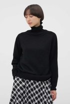 【マーガレットハウエル/MARGARET HOWELL】のLINEN COTTON KNITWEAR 人気、トレンドファッション・服の通販 founy(ファニー) ファッション Fashion レディースファッション Fashion for Women トップス・カットソー Cut & Sew Tops ニット Knit Tops & Sweaters カジュアルプルオーバー・ニットトップス Pullovers & Knit Tops / Casual Pullovers なめらか Smooth, Silky Texture デニム Denim, Jeans Material バランス Balance, Style Balance リネン Linen, Linen Fabric 新作・新入荷 New Arrivals / New In thumbnail ブラック|ID: prp329100004873718 ipo3291000000036352116