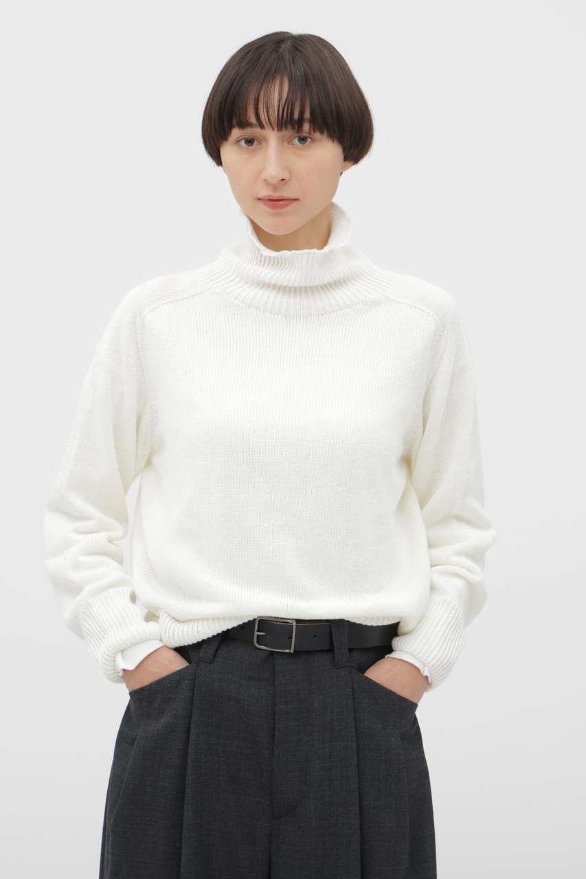 【マーガレットハウエル/MARGARET HOWELL】のLINEN COTTON KNITWEAR インテリア・キッズ・メンズ・レディースファッション・服の通販 founy(ファニー) 　ファッション　Fashion　レディースファッション　Fashion for Women　トップス・カットソー　Cut & Sew Tops　ニット　Knit Tops & Sweaters　カジュアルプルオーバー・ニットトップス　Pullovers & Knit Tops / Casual Pullovers　なめらか　Smooth, Silky Texture　デニム　Denim, Jeans Material　バランス　Balance, Style Balance　リネン　Linen, Linen Fabric　新作・新入荷　New Arrivals / New In　ホワイト|ID: prp329100004873718 ipo3291000000036352118