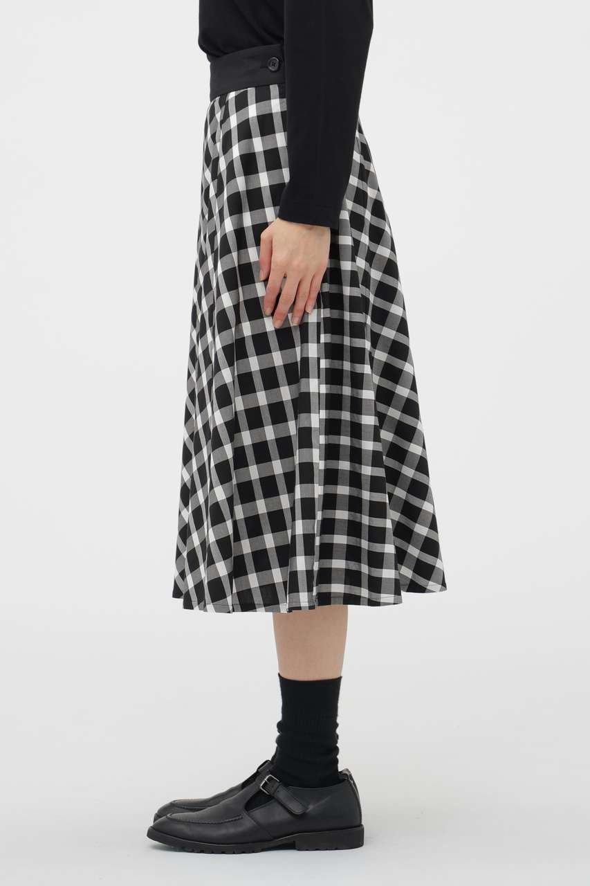 【マーガレットハウエル/MARGARET HOWELL】のCOTTON CHECK SKIRT 人気、トレンドファッション・服の通販 founy(ファニー) ファッション Fashion レディースファッション Fashion for Women スカート Skirts ロングスカート Long Skirts / Maxi & Midi Skirts チェック Check, Plaid, Tartan フレア Flare, Flared モノトーン Monotone, Black and White ロング Long, Long-Length 切替 Switching, Contrast Panel 新作・新入荷 New Arrivals / New In other-2|ID: prp329100004873737 ipo3291000000036352269