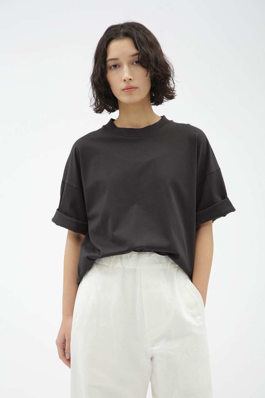 【マーガレットハウエル/MARGARET HOWELL】のLIGHT DENSE COTTON JERSEY 人気、トレンドファッション・服の通販 founy(ファニー) 　ファッション　Fashion　レディースファッション　Fashion for Women　トップス・カットソー　Cut & Sew Tops　シャツ・ブラウス・オフィスカジュアル　Elegant Blouses & Button-Ups　ロングTシャツ・Tシャツ　Longline T-Shirts & Tees　カットソー・ベーシックTシャツ　Cut-and-Sewn Tops / Stretch Tees & Basics　カットソー　Cut and Sewn Top　ショート　Short, Short Length　スリーブ　Sleeve, Long Sleeve / Short Sleeve　フォルム　Silhouette, Form　エレガント 上品　Elegant　夏　Summer　新作・新入荷　New Arrivals / New In　 other-1|ID: prp329100004873781 ipo3291000000036352563
