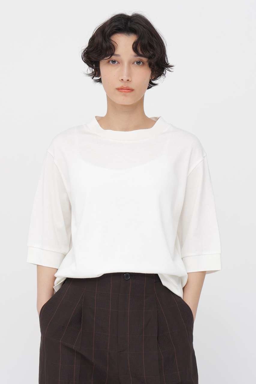 【マーガレットハウエル/MARGARET HOWELL】のTWIST COTTON JERSEY TOP インテリア・キッズ・メンズ・レディースファッション・服の通販 founy(ファニー) 　ファッション　Fashion　レディースファッション　Fashion for Women　トップス・カットソー　Cut & Sew Tops　シャツ・ブラウス・オフィスカジュアル　Elegant Blouses & Button-Ups　ロングTシャツ・Tシャツ　Longline T-Shirts & Tees　カットソー・ベーシックTシャツ　Cut-and-Sewn Tops / Stretch Tees & Basics　ショート　Short, Short Length　スリーブ　Sleeve, Long Sleeve / Short Sleeve　バランス　Balance, Style Balance　フィット　Fit, Slim Fit　フォルム　Silhouette, Form　エレガント 上品　Elegant　新作・新入荷　New Arrivals / New In　ホワイト|ID: prp329100004873892 ipo3291000000036353506
